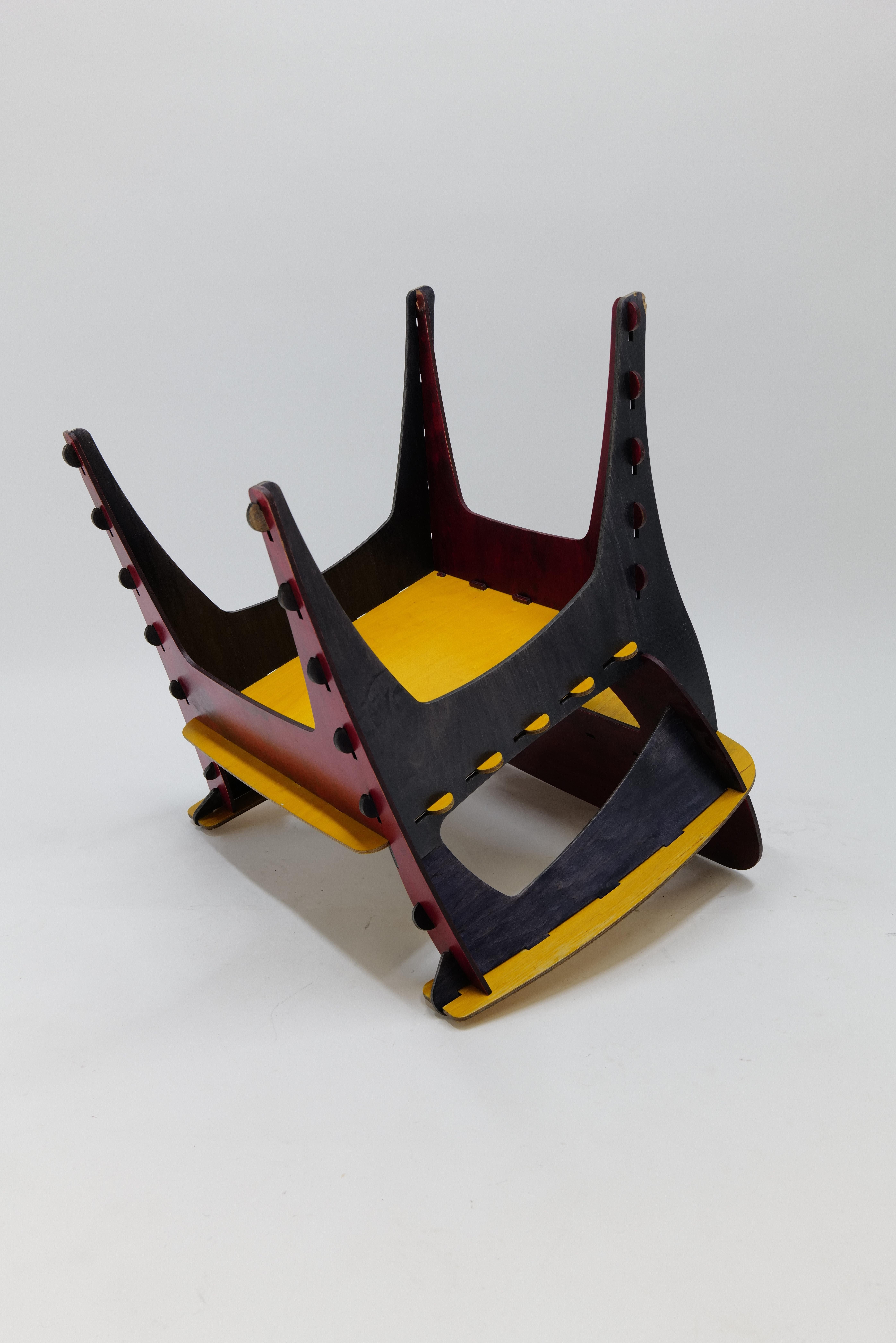 Silla y mesa puzzle de David Kawecki en venta 10