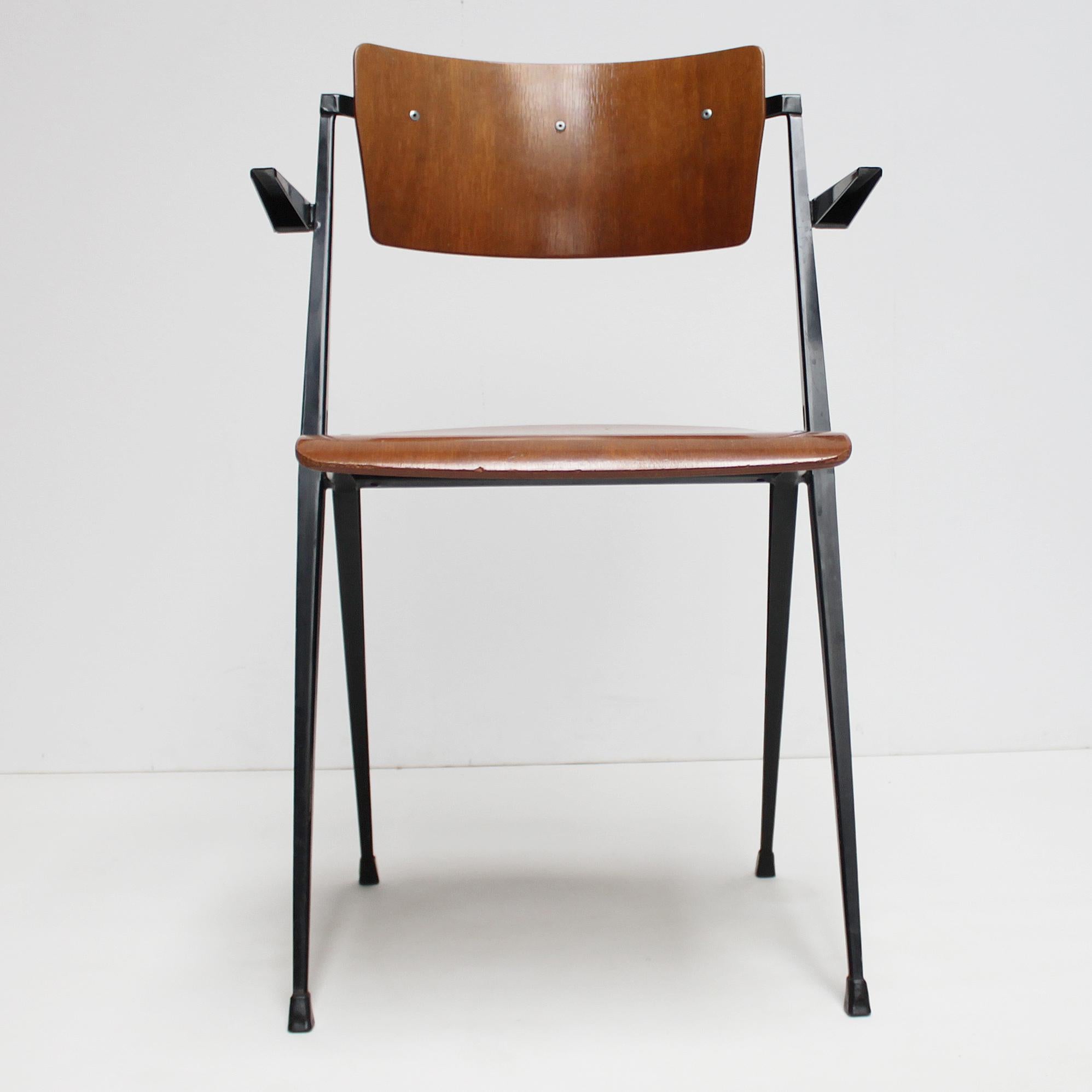 Pyramid Armchair by Wim Rietveld for De Cirkel For Sale 1