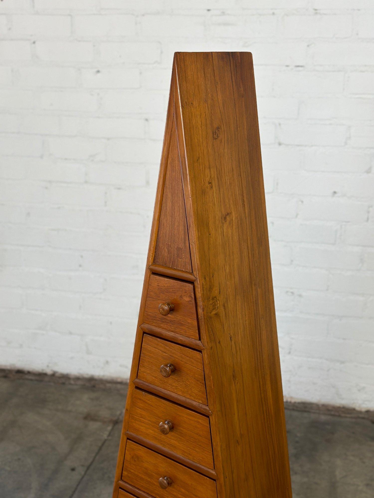Pyramid Chest of Drawers For Sale 3