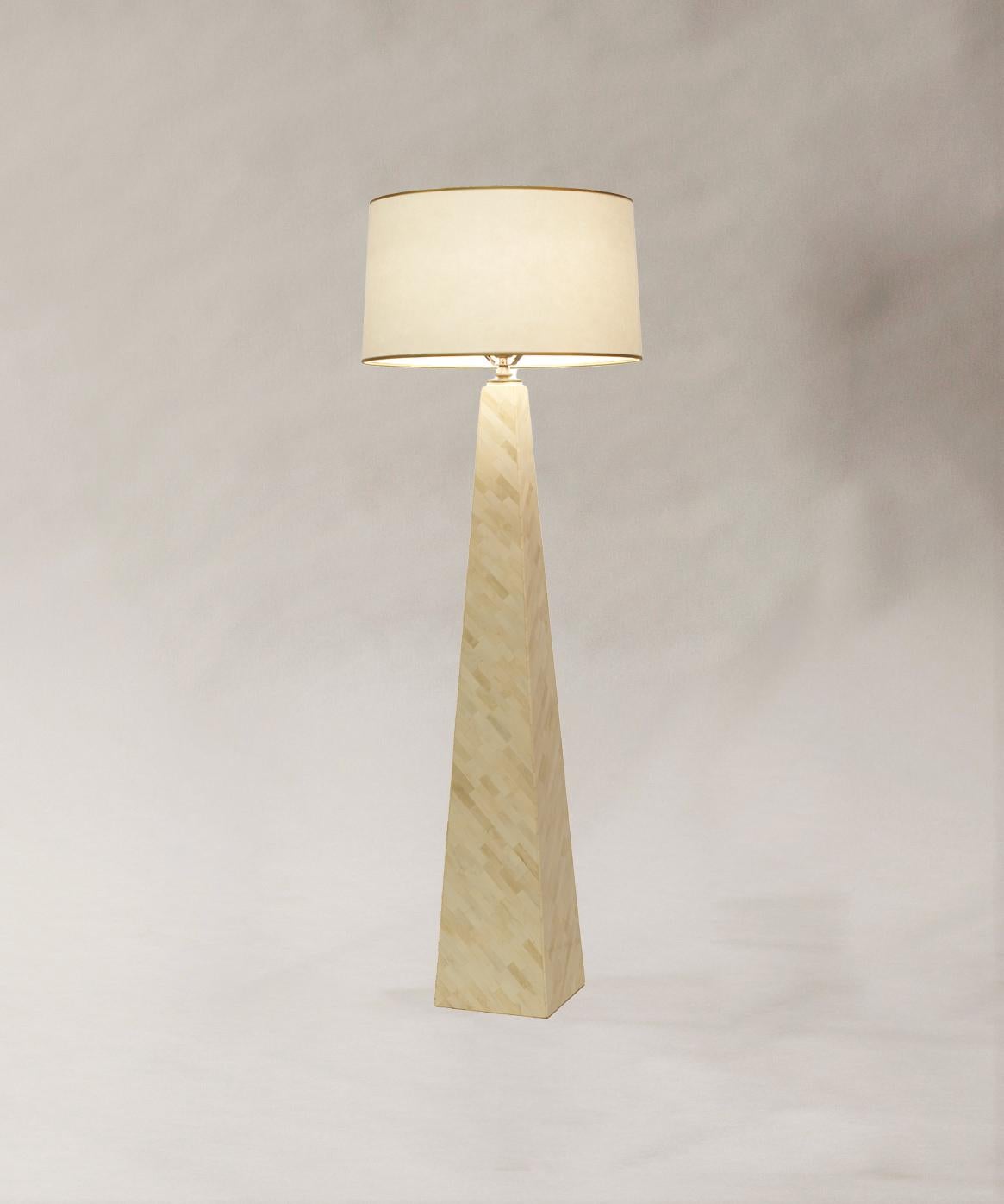 Hand-Carved Pyramid Floor Lamp with Tessellated Bone, Nima For Sale
