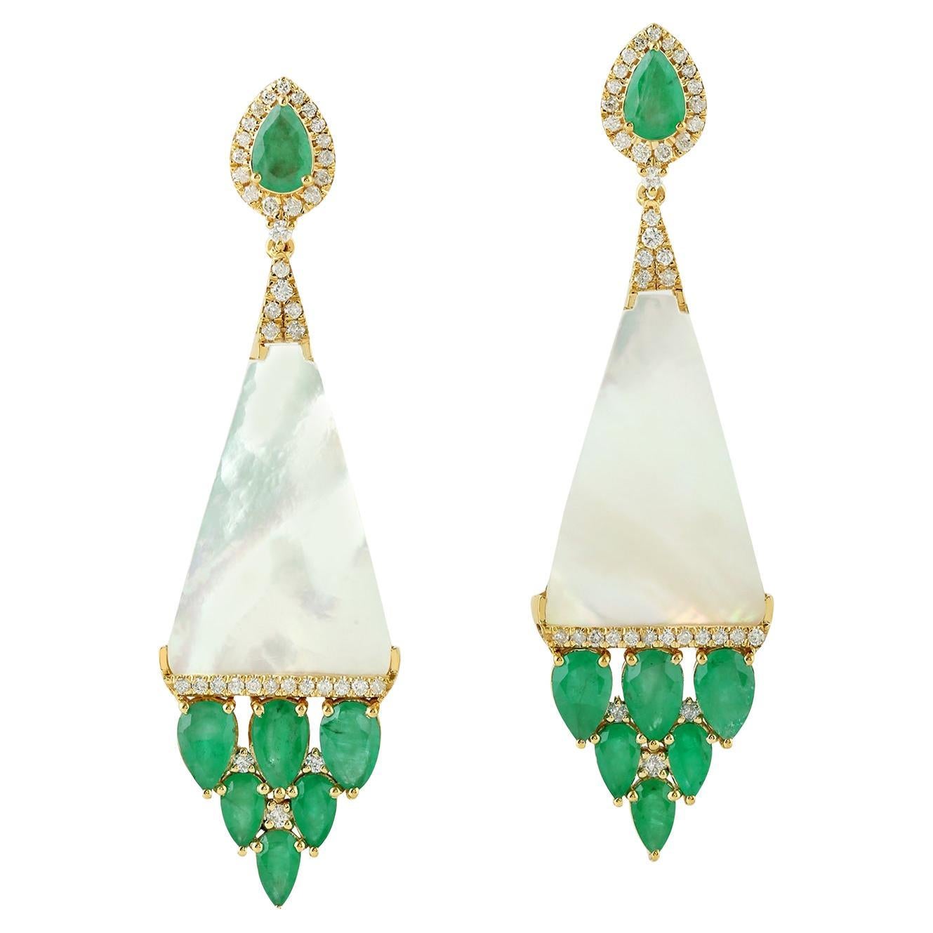 Pyramid Shaped Dangle Earrings With MOP & Emerald In 18k White Gold For Sale