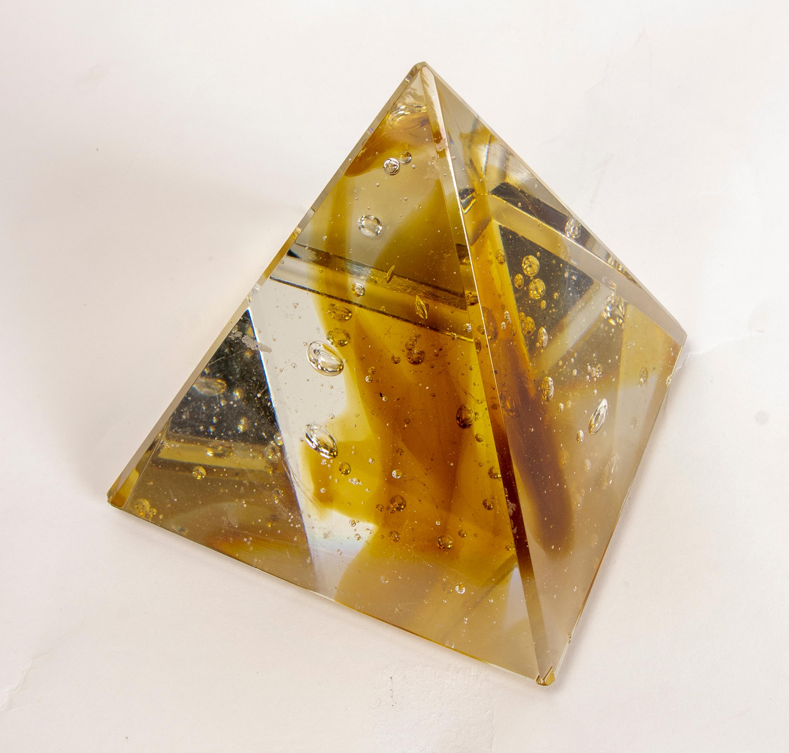 Pyramid-Shaped Glass Paperweight For Sale 3