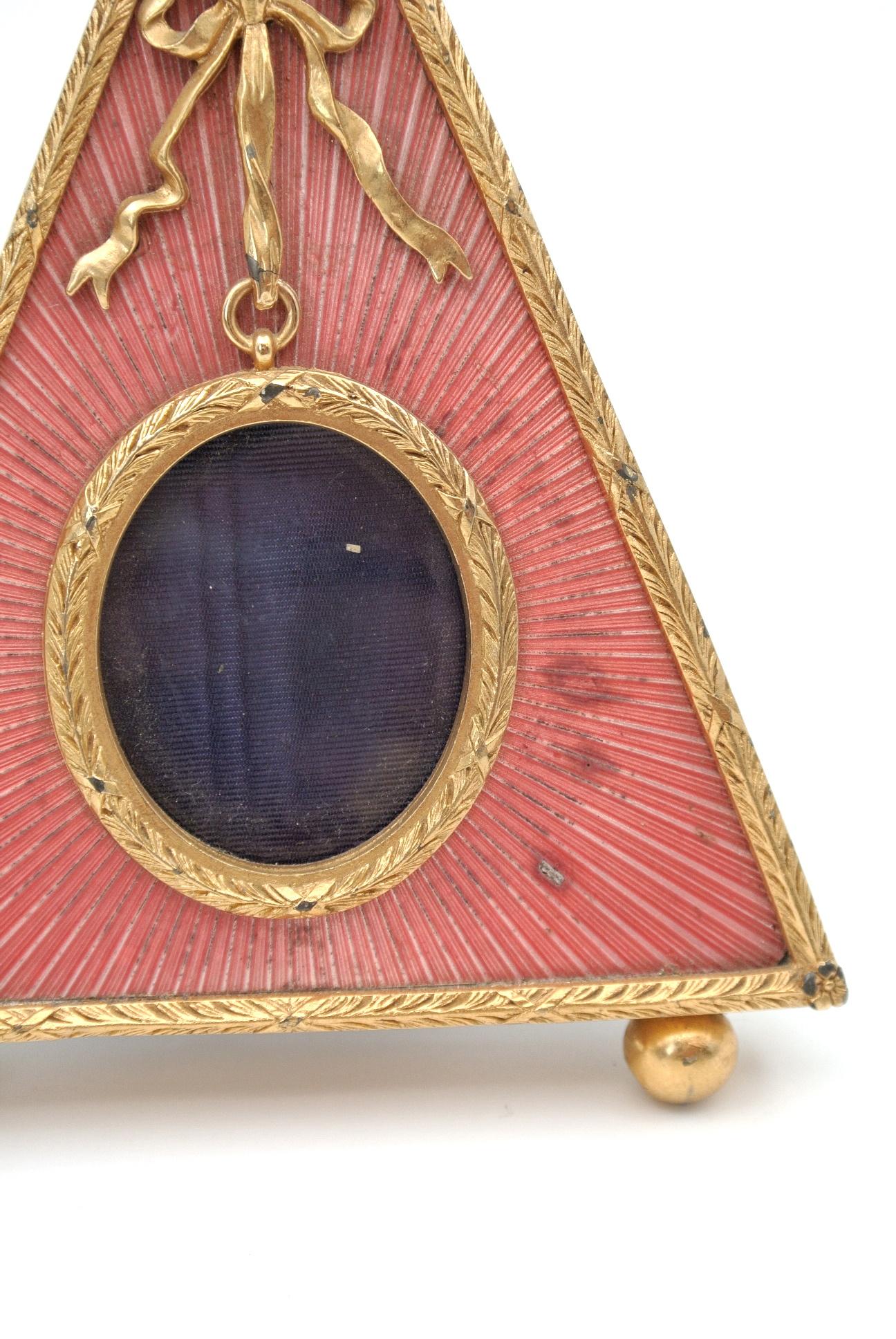 Napoleon III Pyramid-Shaped Photo Frame in Gilded Bronze and Enamel