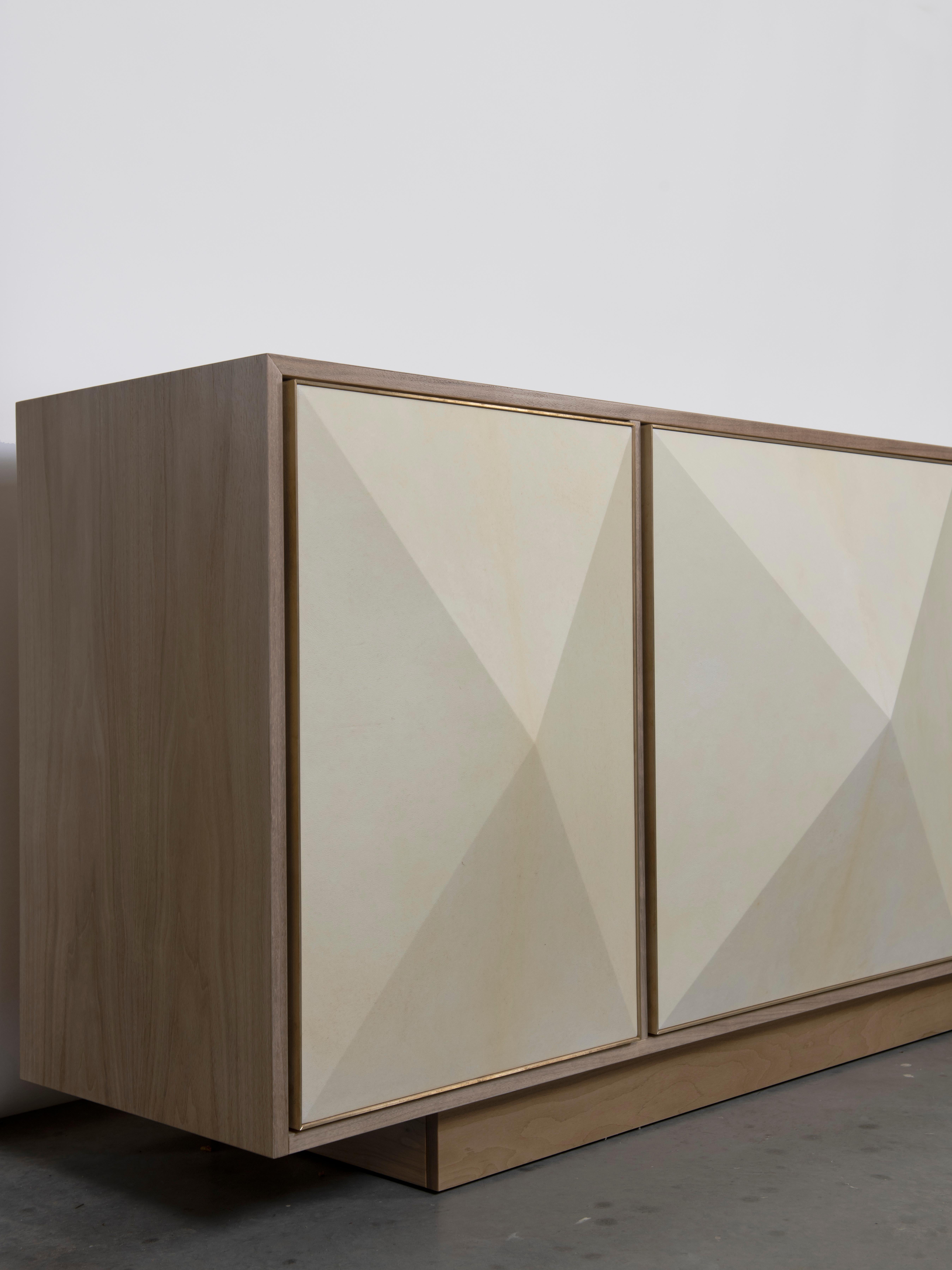 Konekt Pyramid Sideboard 4 Door in Bleached Walnut, Goatskin Parchment and Brass In New Condition For Sale In New York, NY
