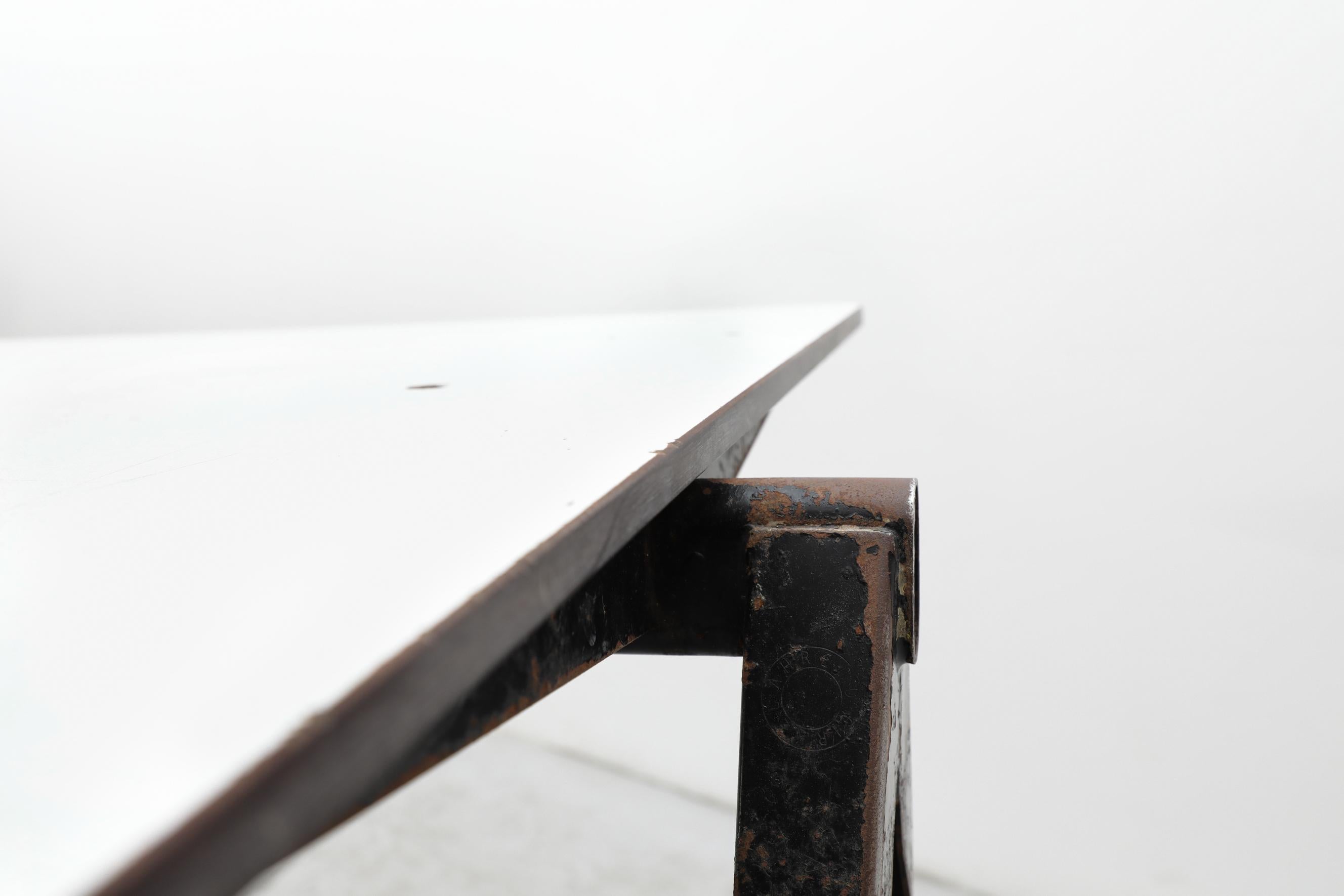 Pyramid Table by Wim Rietveld for Ahrend de Cirkel 12