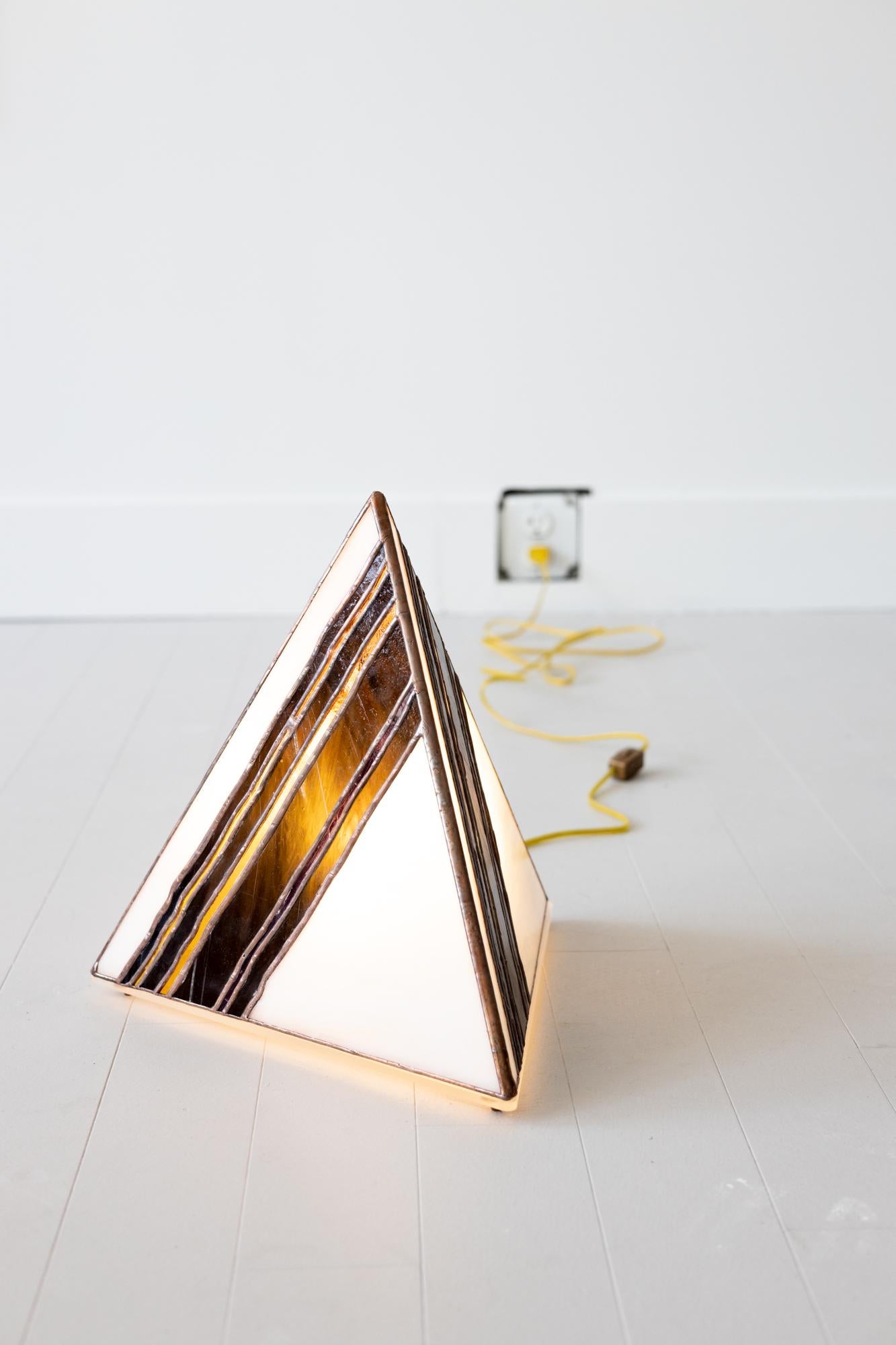 Modern Pyramid table lamp, stained glass by Friend of All, abstract brushstroke design For Sale