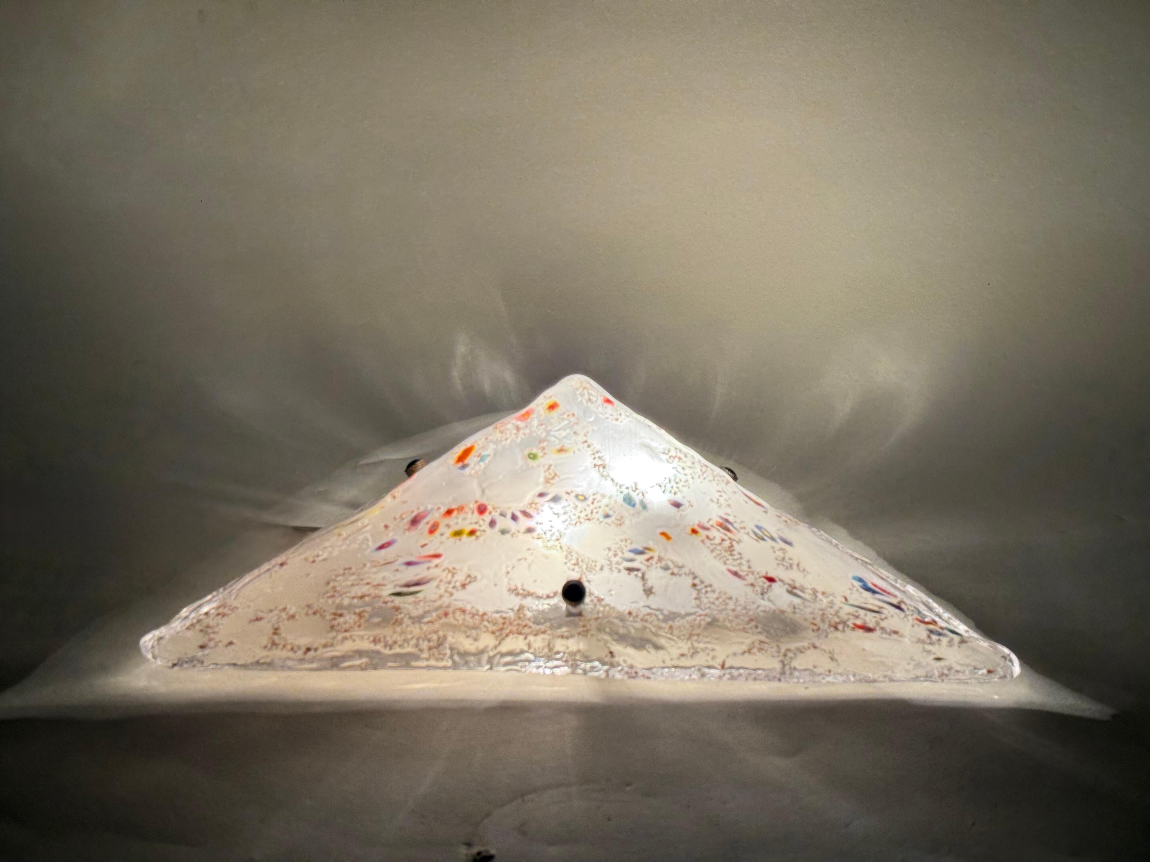 Pyramide Wand- oder Deckenleuchte aus Murano Glas im Angebot 4