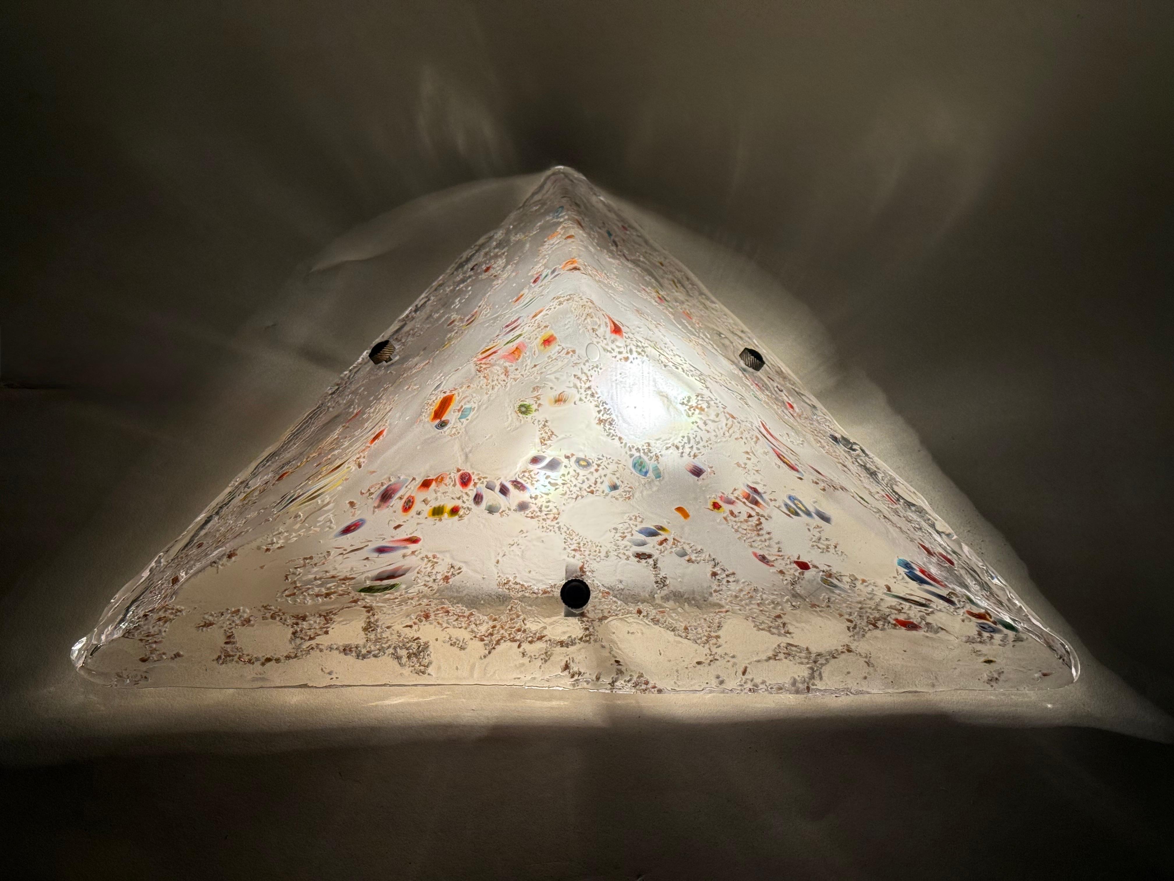 Pyramide Wand- oder Deckenleuchte aus Murano Glas im Angebot 7