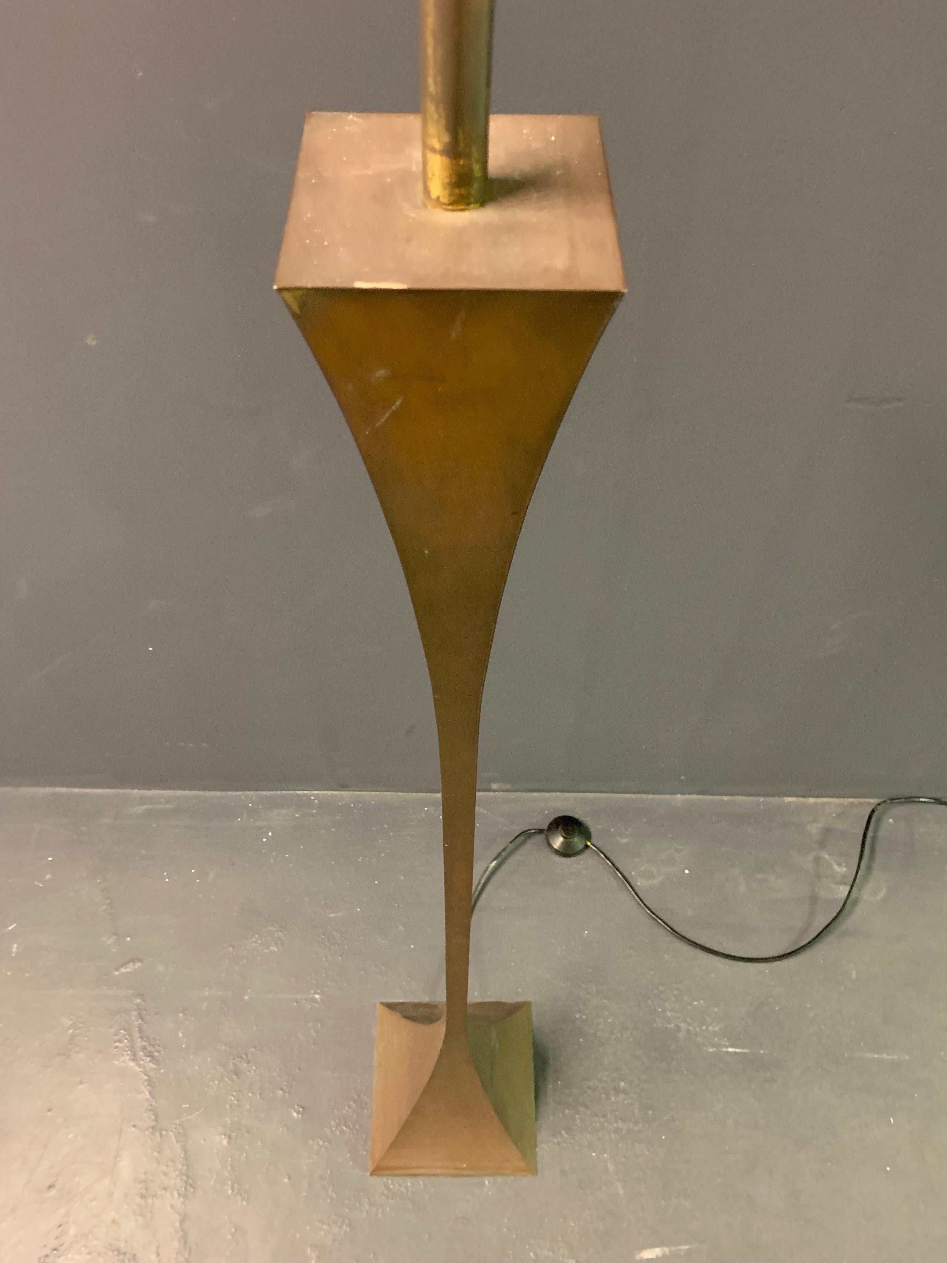 Pyramide Brass Floor Lamp with Amazing Patina For Sale 2
