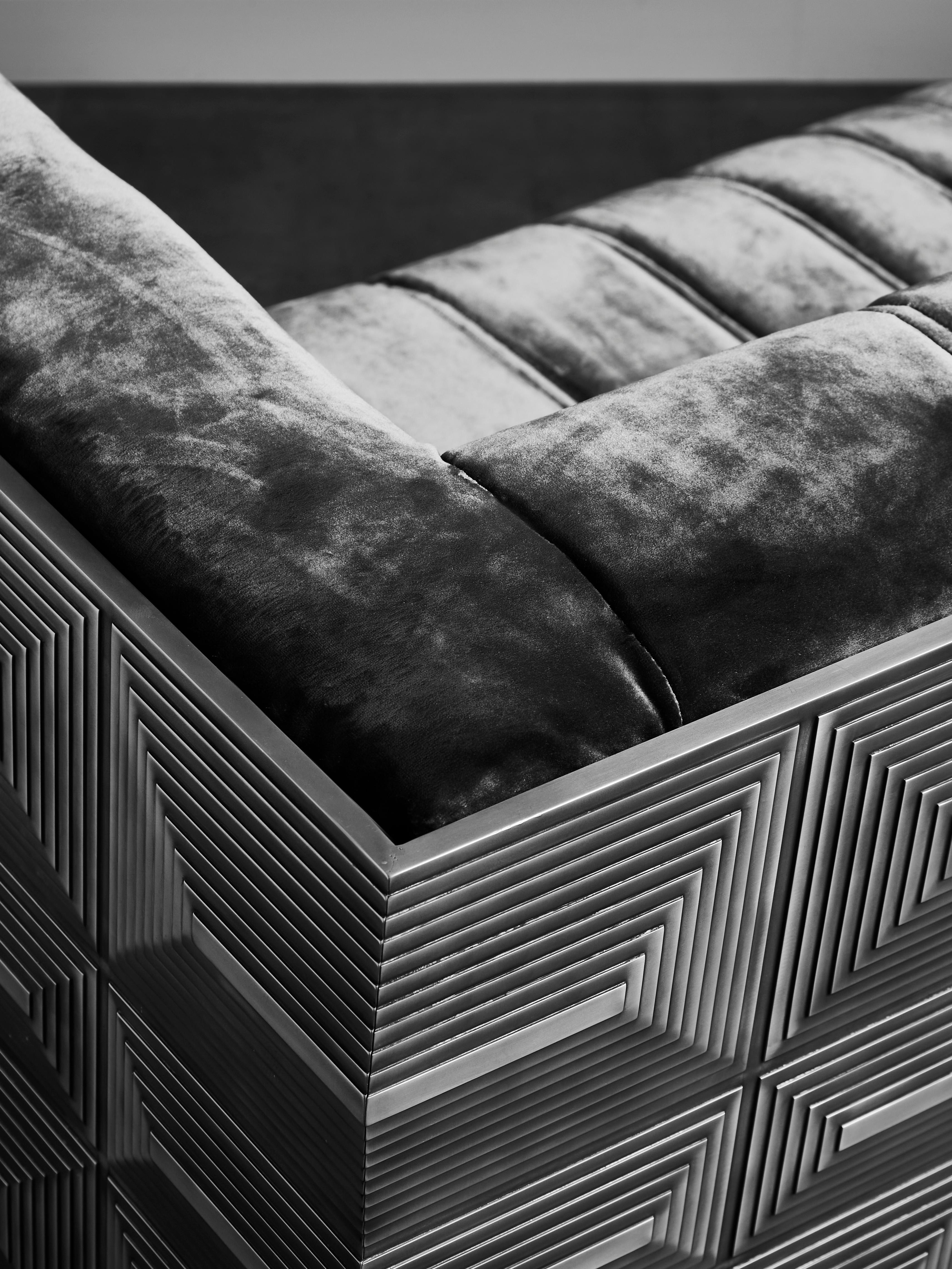 Sofa „“Pyramide“ von Erwan Boulloud (21. Jahrhundert und zeitgenössisch) im Angebot