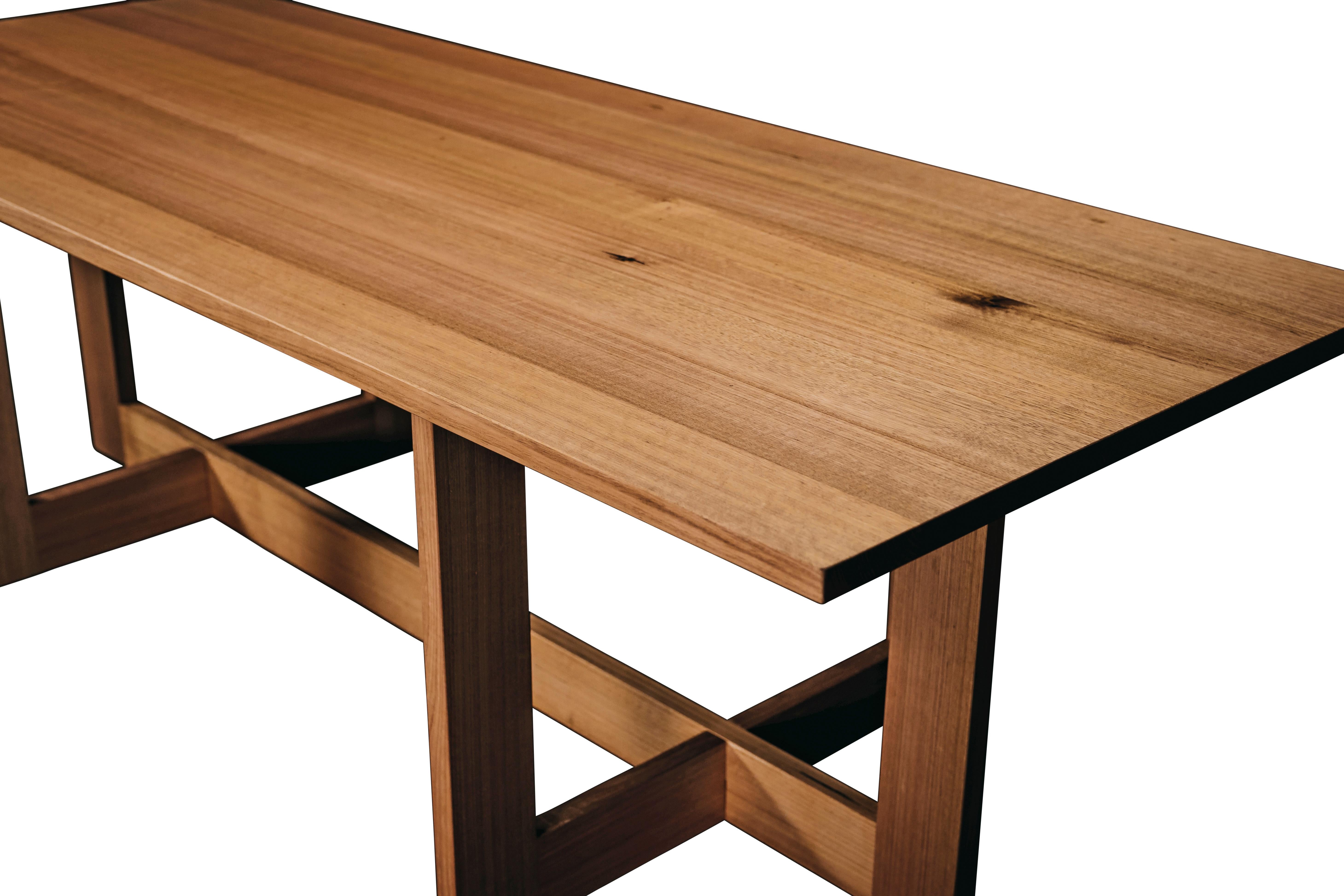 vic ash dining table