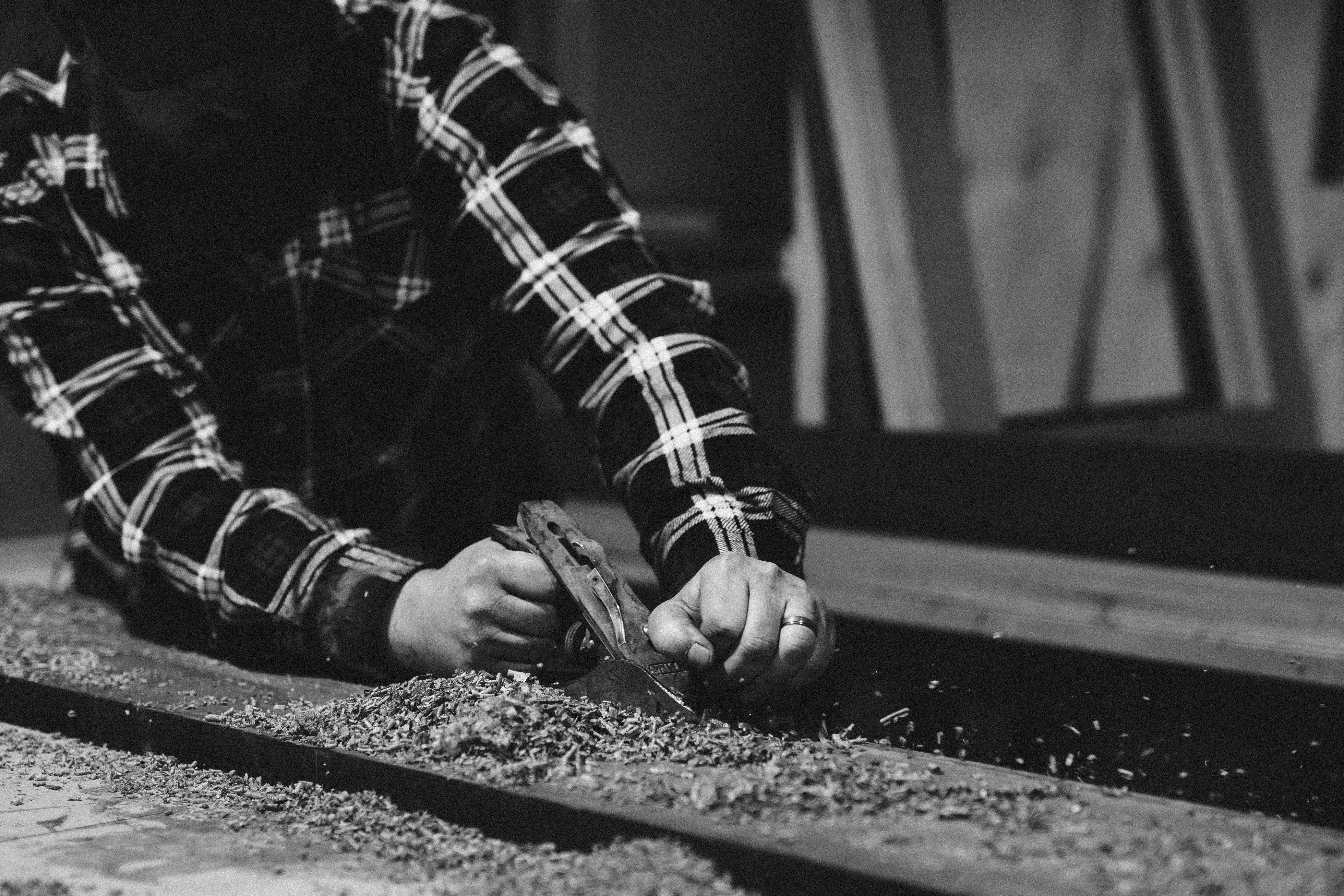 Showcasing the sophistication of joinery as an art form, the Pyrenees has been designed using halving joints and uniformed lines which create various silhouettes when viewed from different angles.

Standard Sizes: ( Custom available upon request