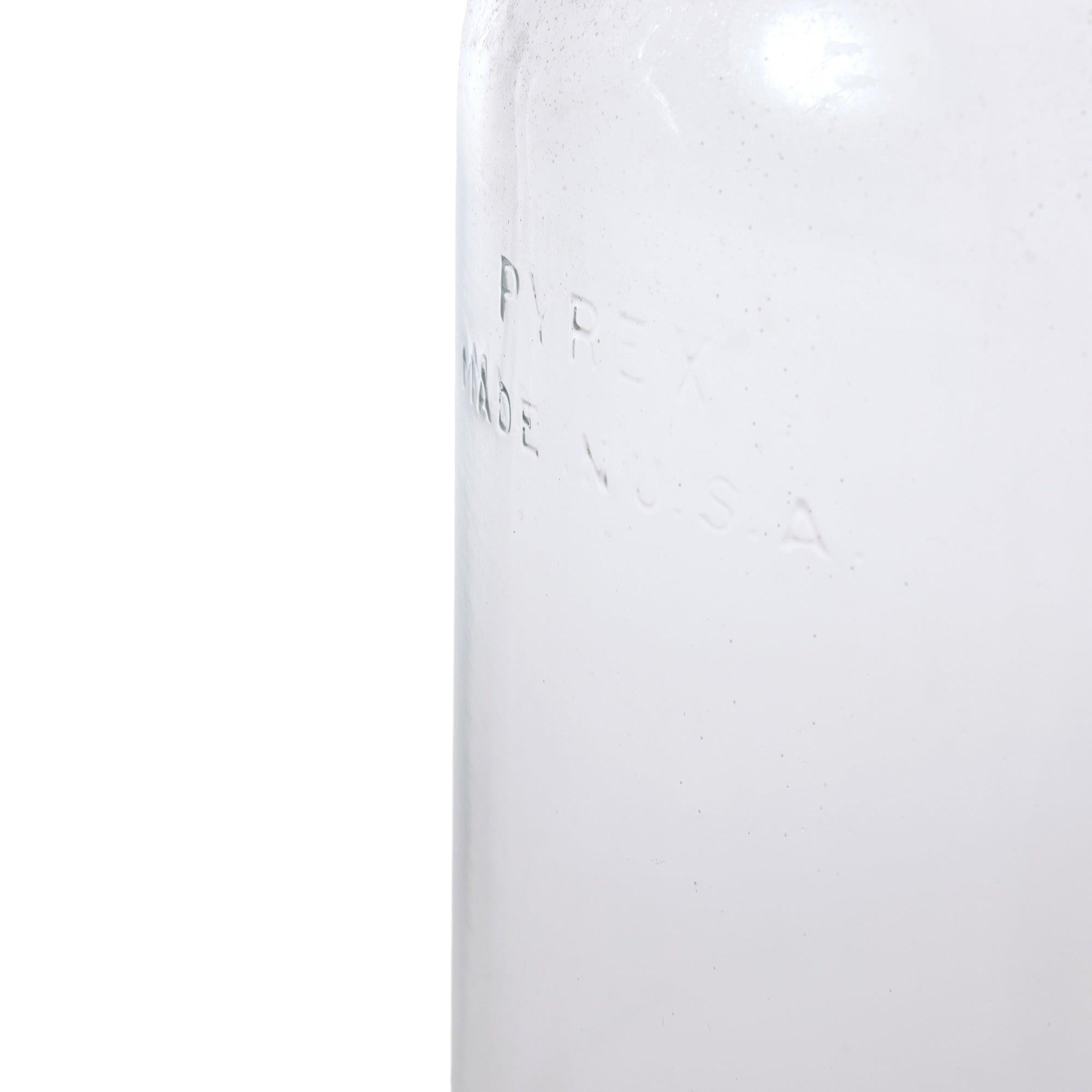 Pyrex Jug for Pyrex In Fair Condition For Sale In Sagaponack, NY