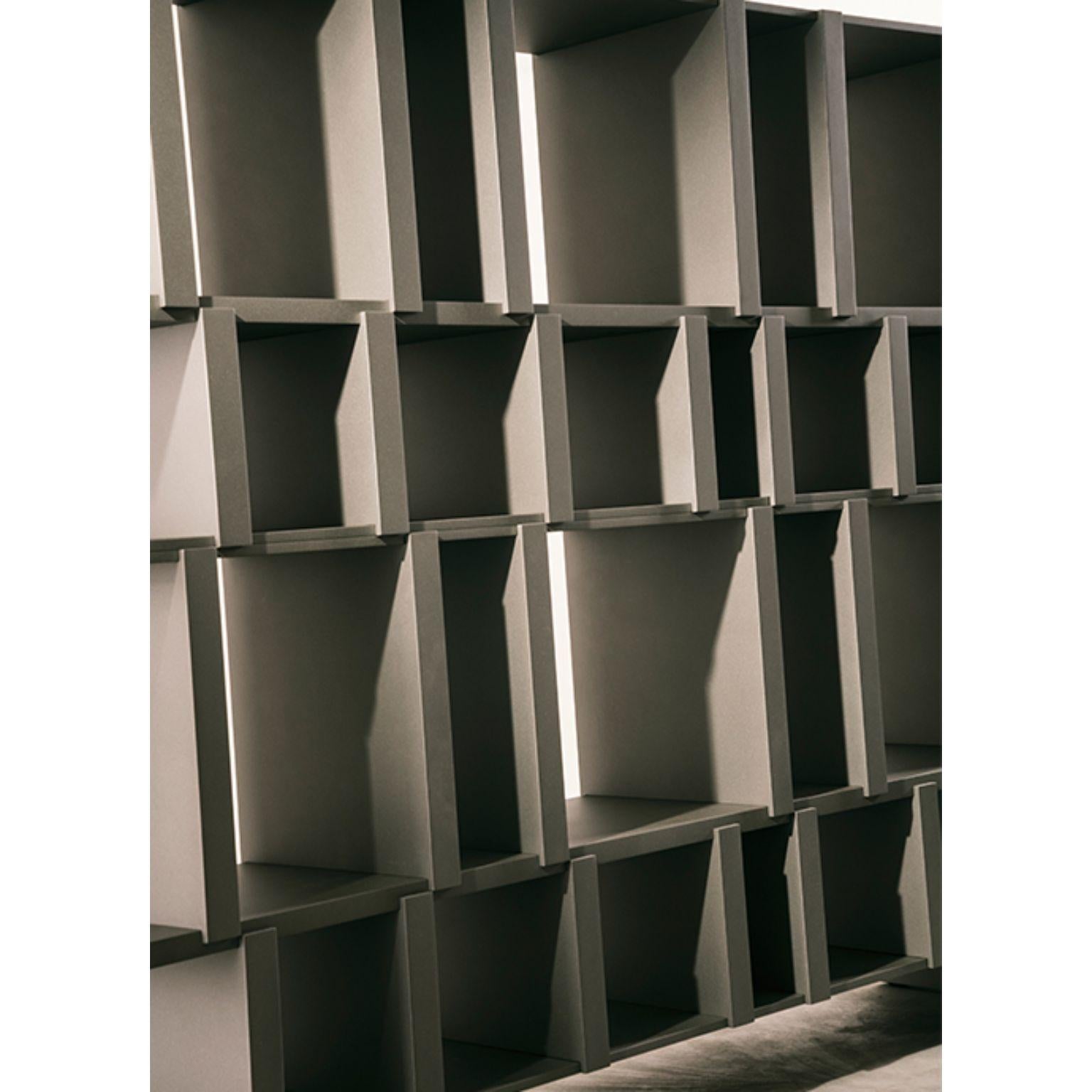 Pyrit-Bücherregal von Luca Nichetto (Holz) im Angebot