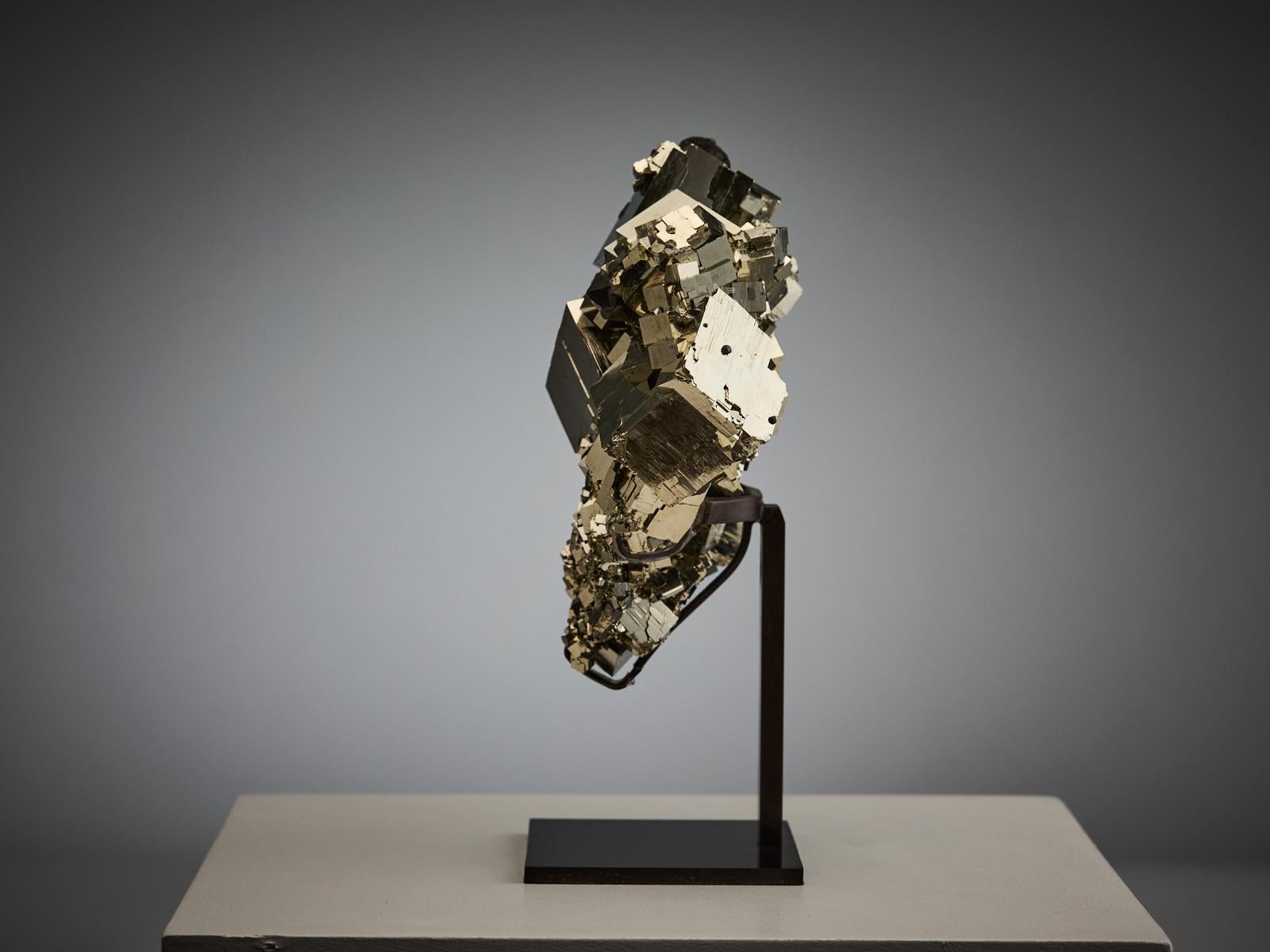 Pyrite Cluster (18. Jahrhundert und früher) im Angebot