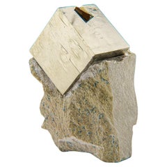Pyritwürfel auf Basalt aus Navajún, Provinz La Rioja, Spanien (1.4 lbs)