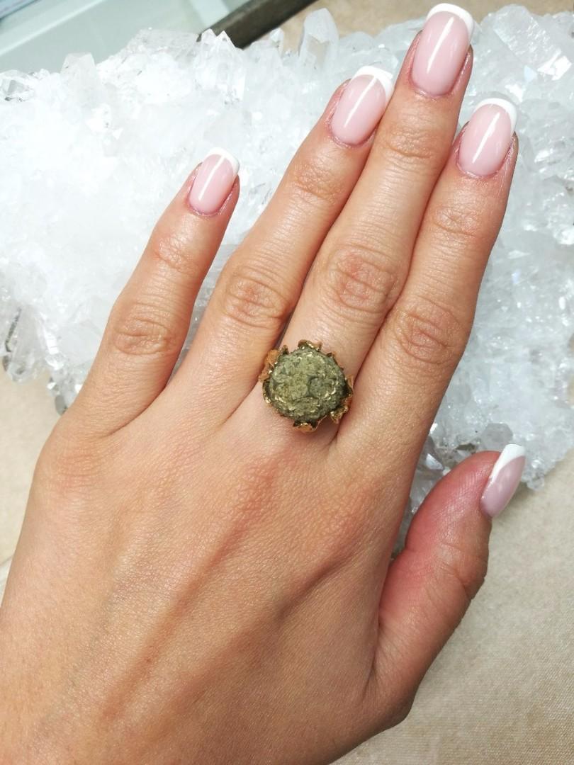 Pyrite Flower Gold Ring One of a kind Raw Stone Art Nouveau style Flower Petals For Sale 1