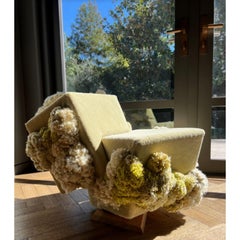 Pouf en pyrite de Mary Brōgger