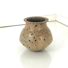 pyrity stoneware vase by Robert Deblander