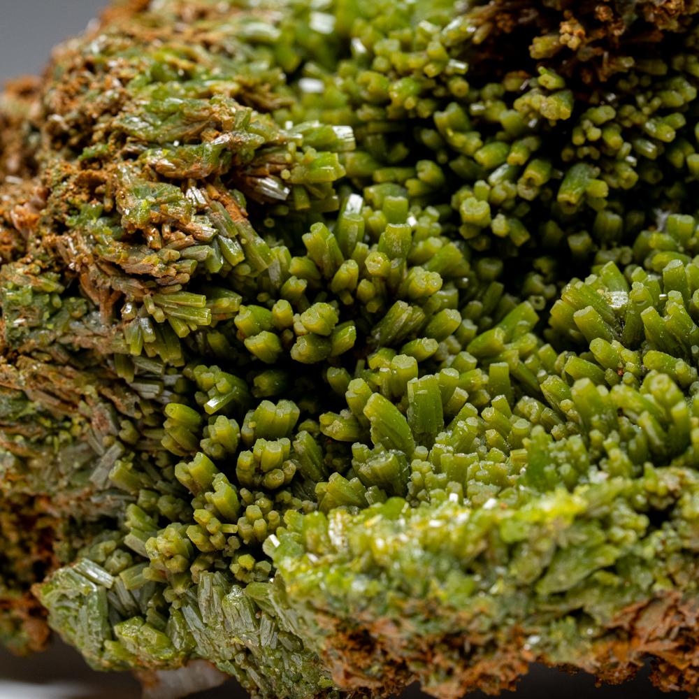 Contemporary Pyromorphite from Daoping Mine, Yangshuo, Guangxi, China For Sale