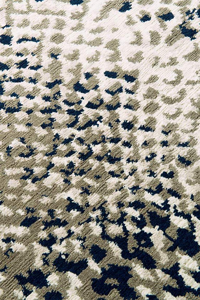 Nepalese Tappeto Python Glory 10x8 annodato a mano in lana e seta di Diane von Furstenberg in vendita