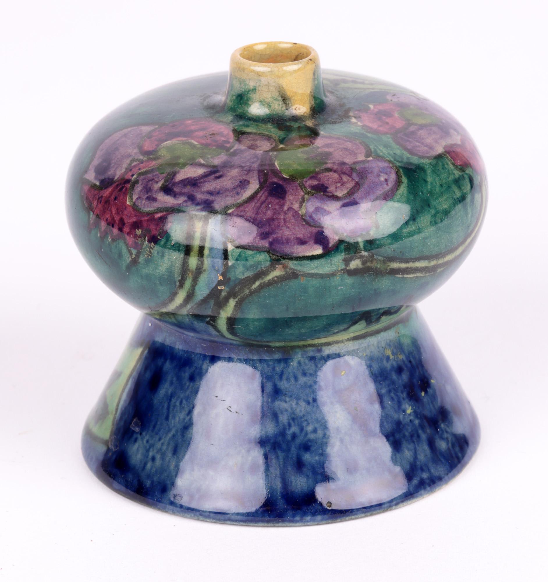 PZH Zuid Holland Gouda Miniature Hand Painted Pottery Vase In Good Condition For Sale In Bishop's Stortford, Hertfordshire