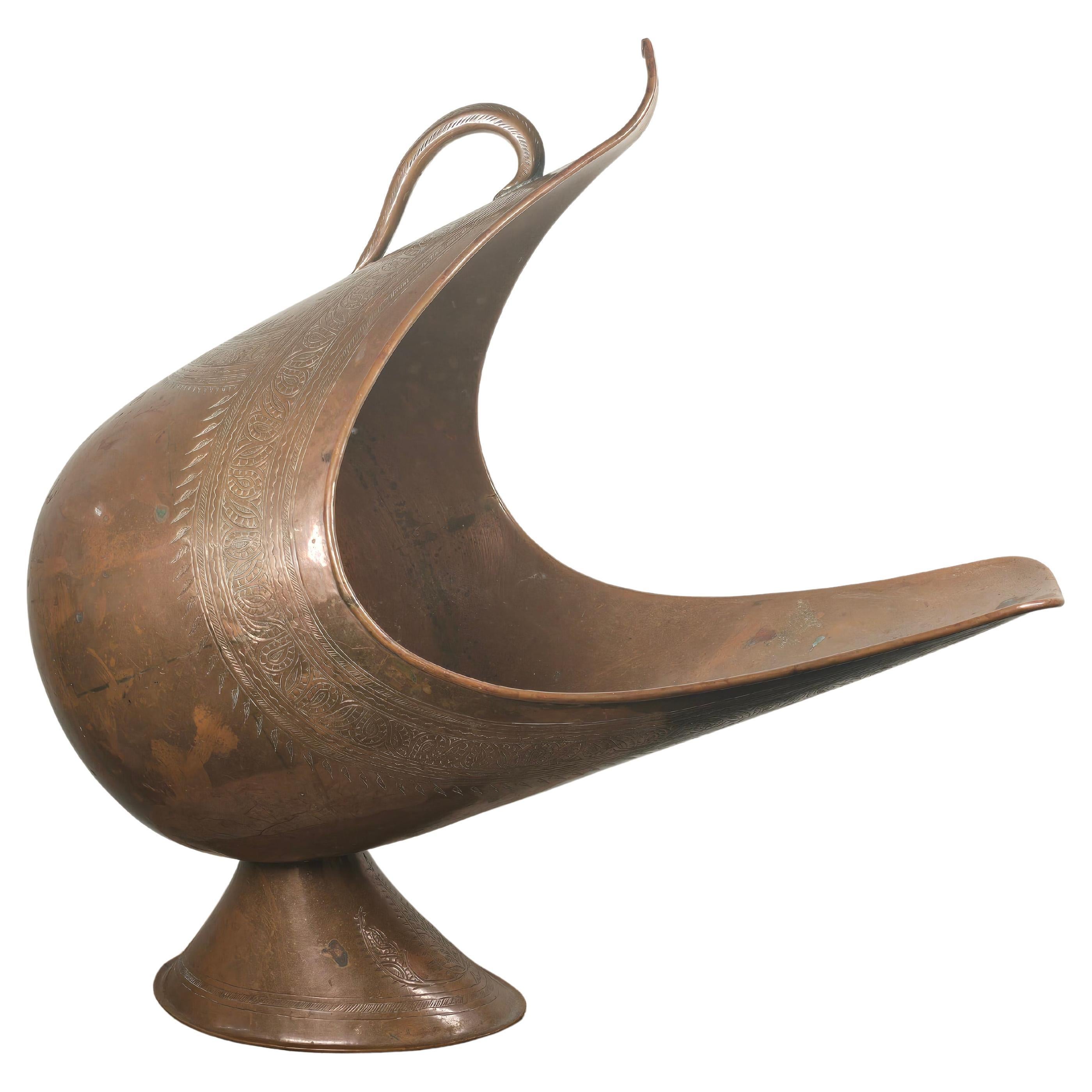 Qajar Persian Hammered Copper Scuttle with Aesthetic Movement Form For Sale