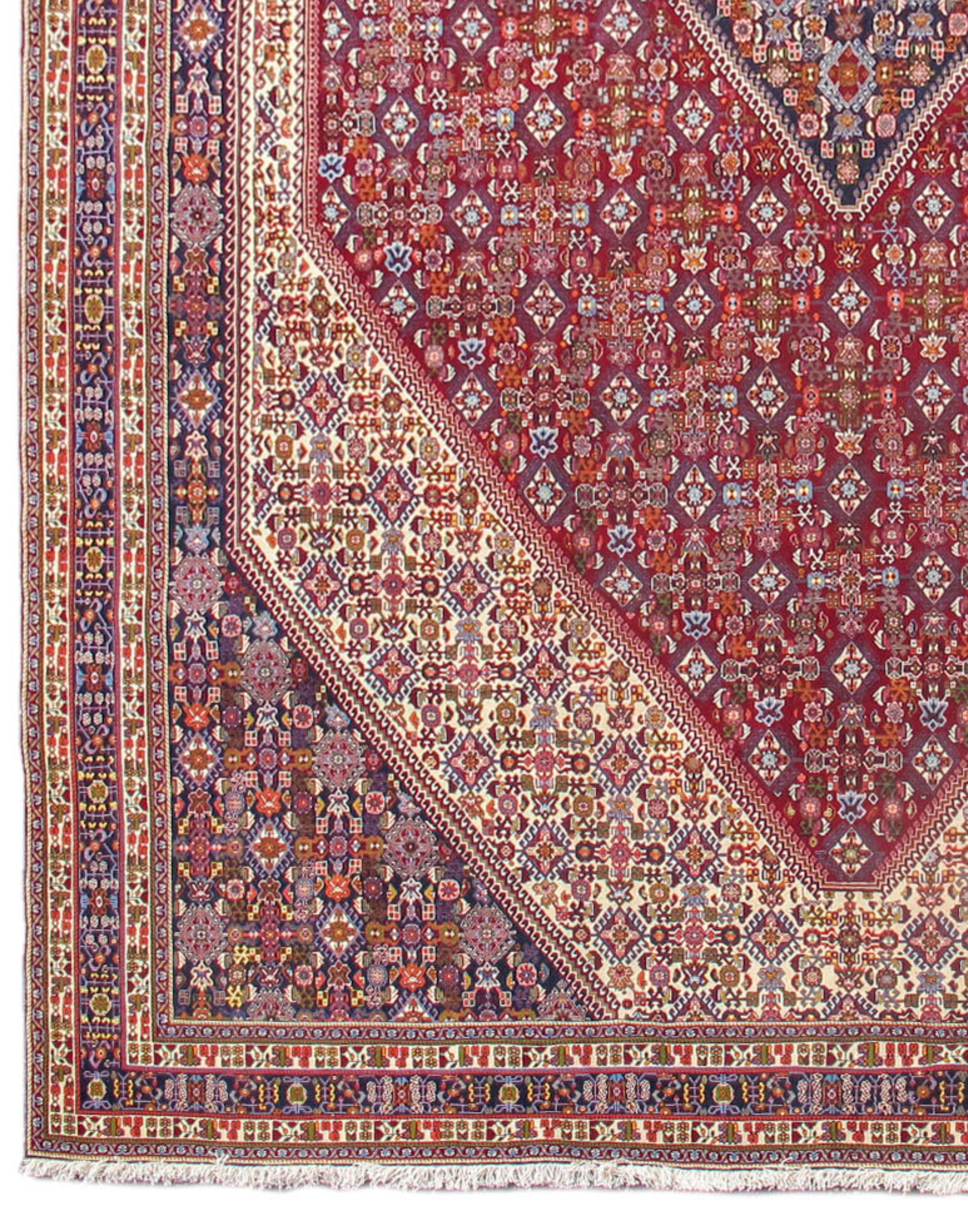 Großer persischer Qashqai-Teppich in mintfarbenem Zustand, spätes 20. Jahrhundert (Handgeknüpft) im Angebot