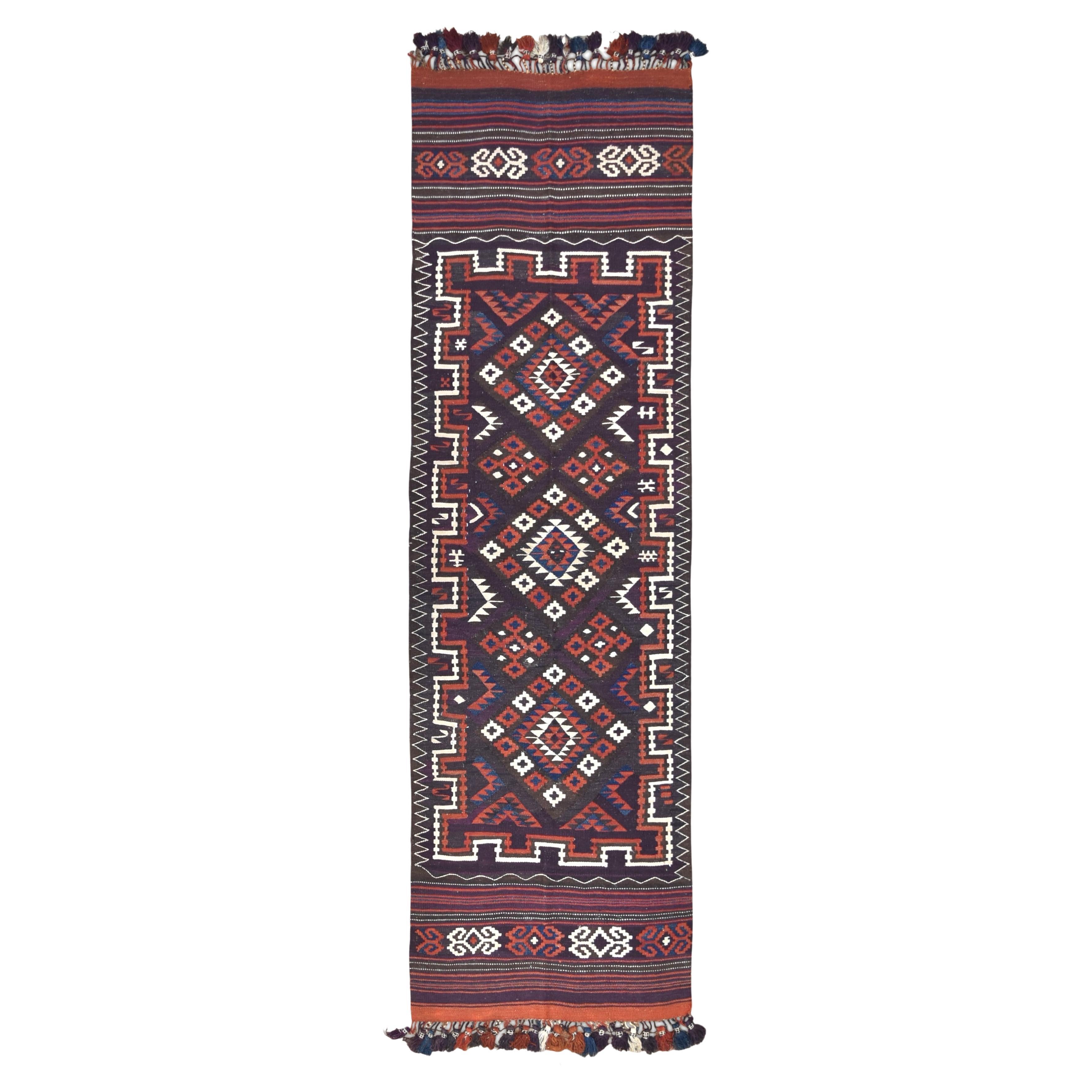 Qashqai Kilim rosso e blu tessuto a mano 3'4''x12' in vendita