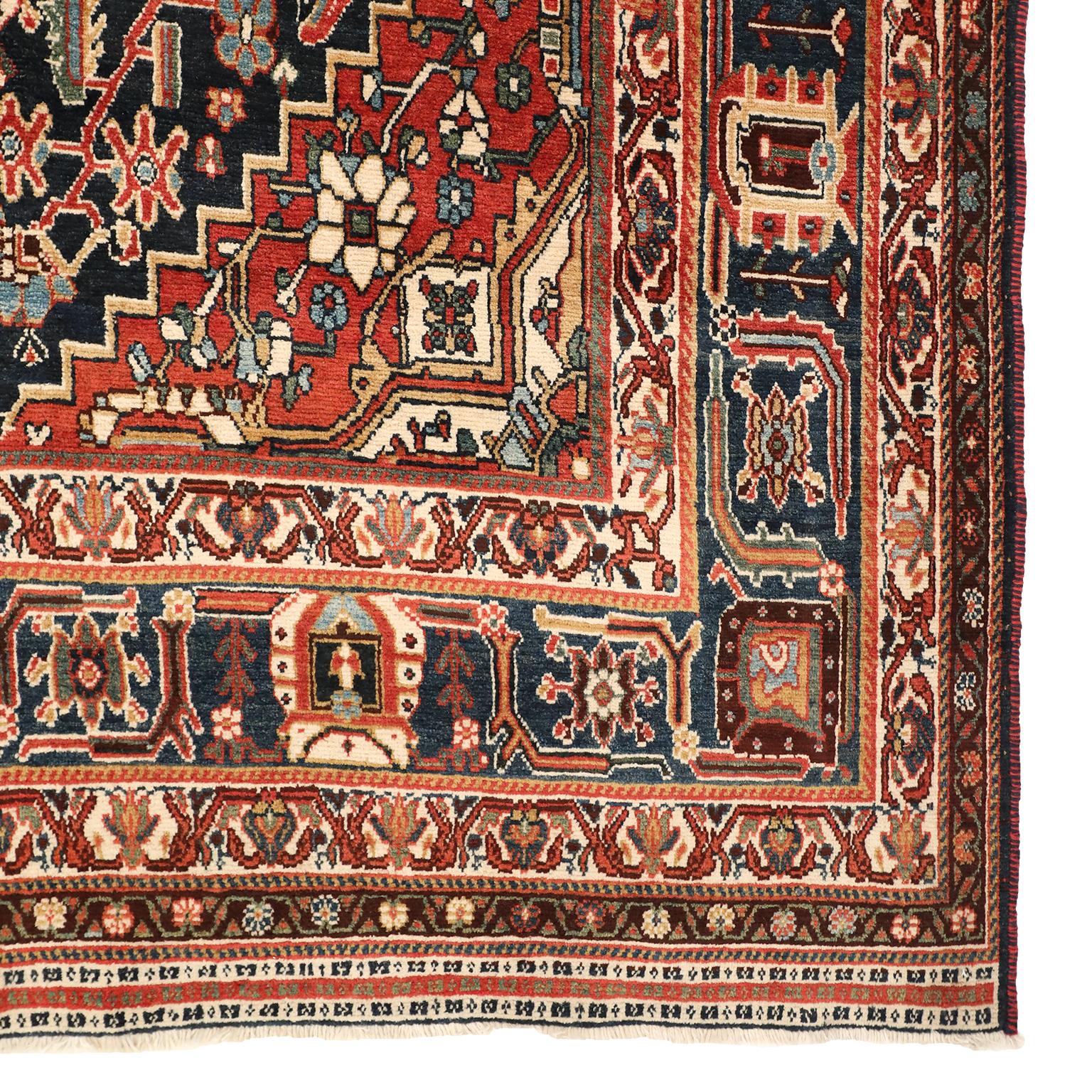 Vegetable Dyed Antique 1920s Qashqai Persian Rug, 11' x 17' For Sale