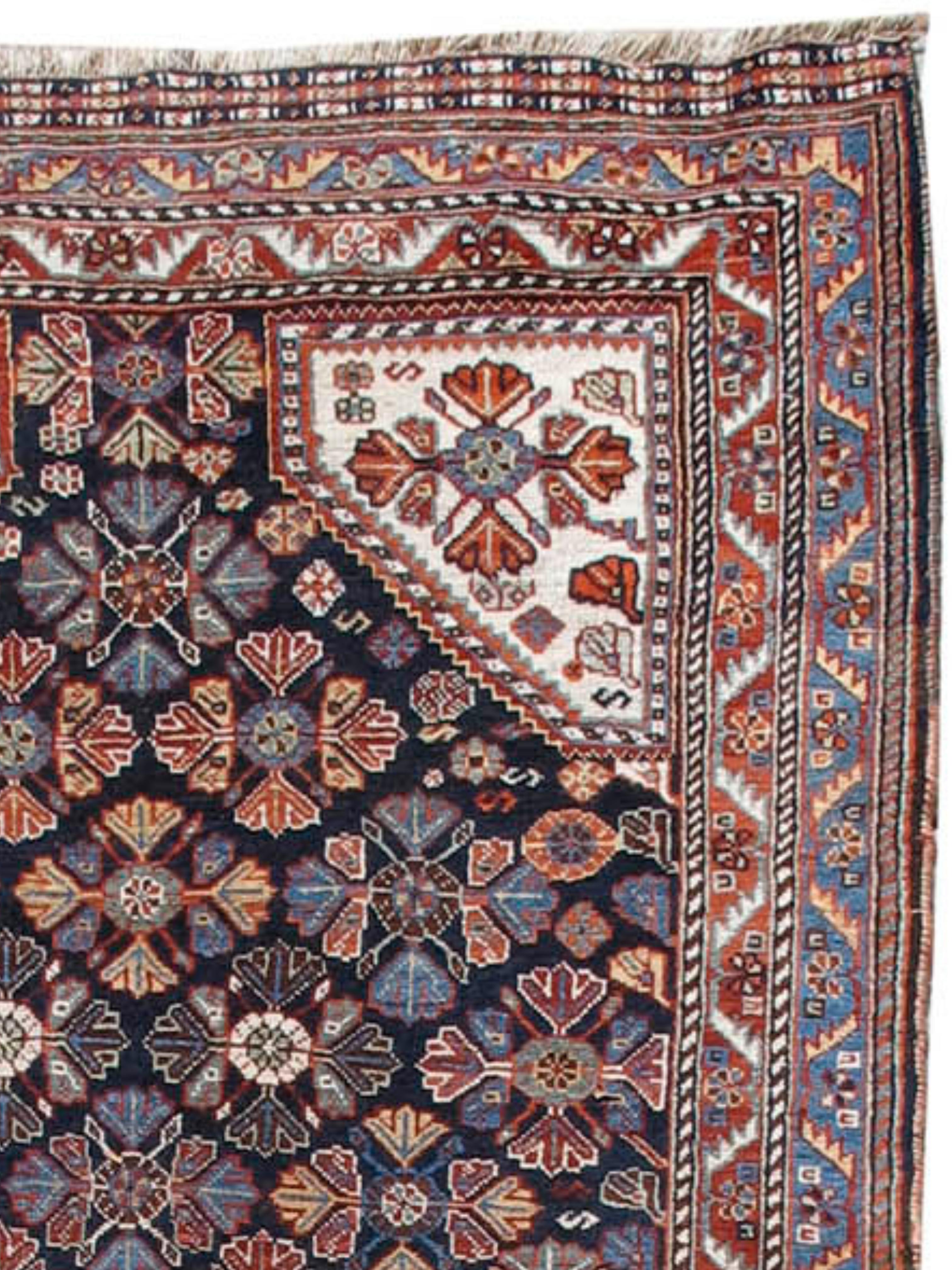 Qashqai-Teppich, um 1900 (Persisch) im Angebot
