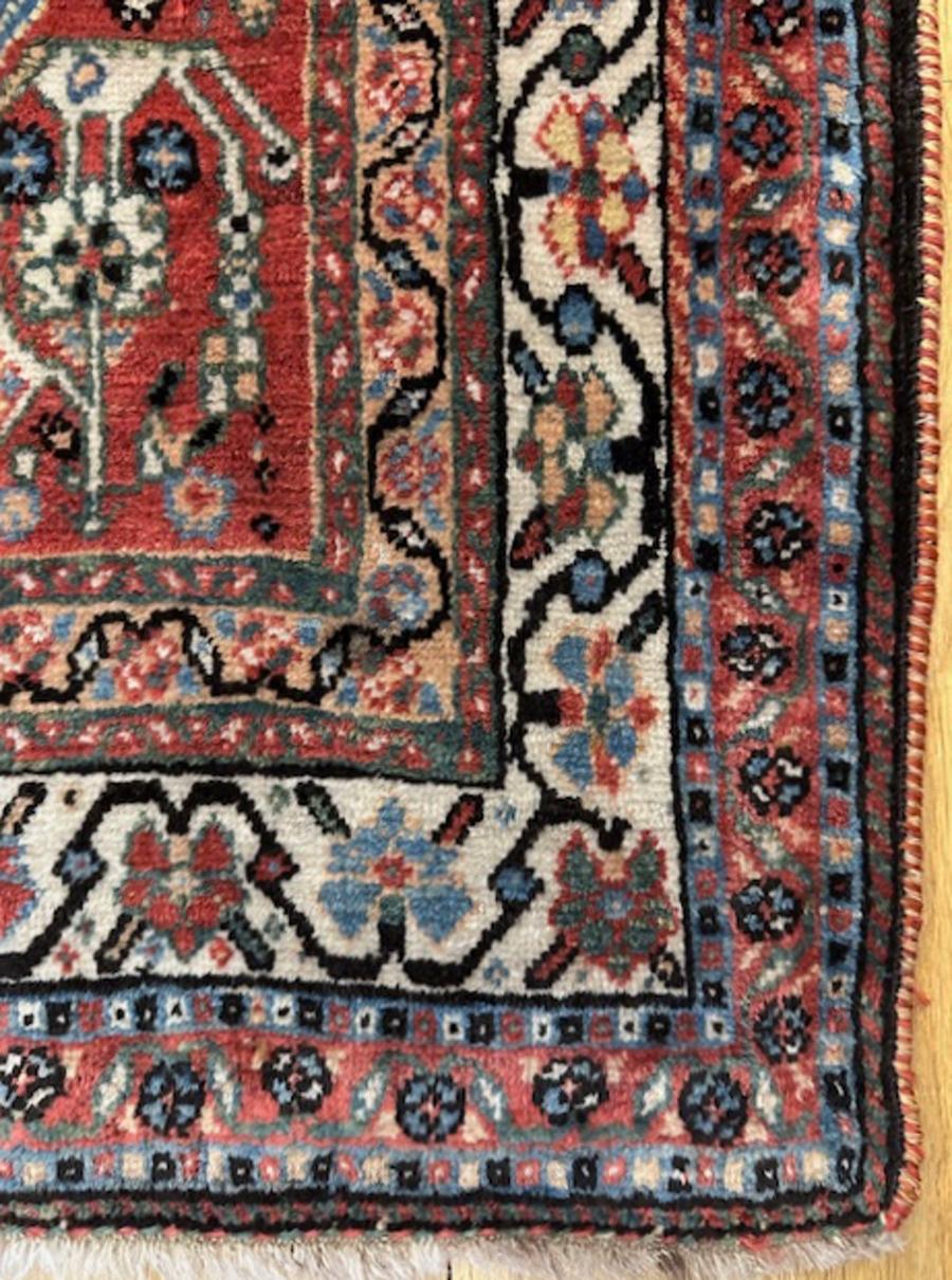 Persian Qashqai rug For Sale