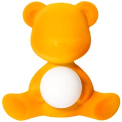 Moderne moderne skulpturale Teddybear-Tisch- oder Stehlampe aus gelbem Samt