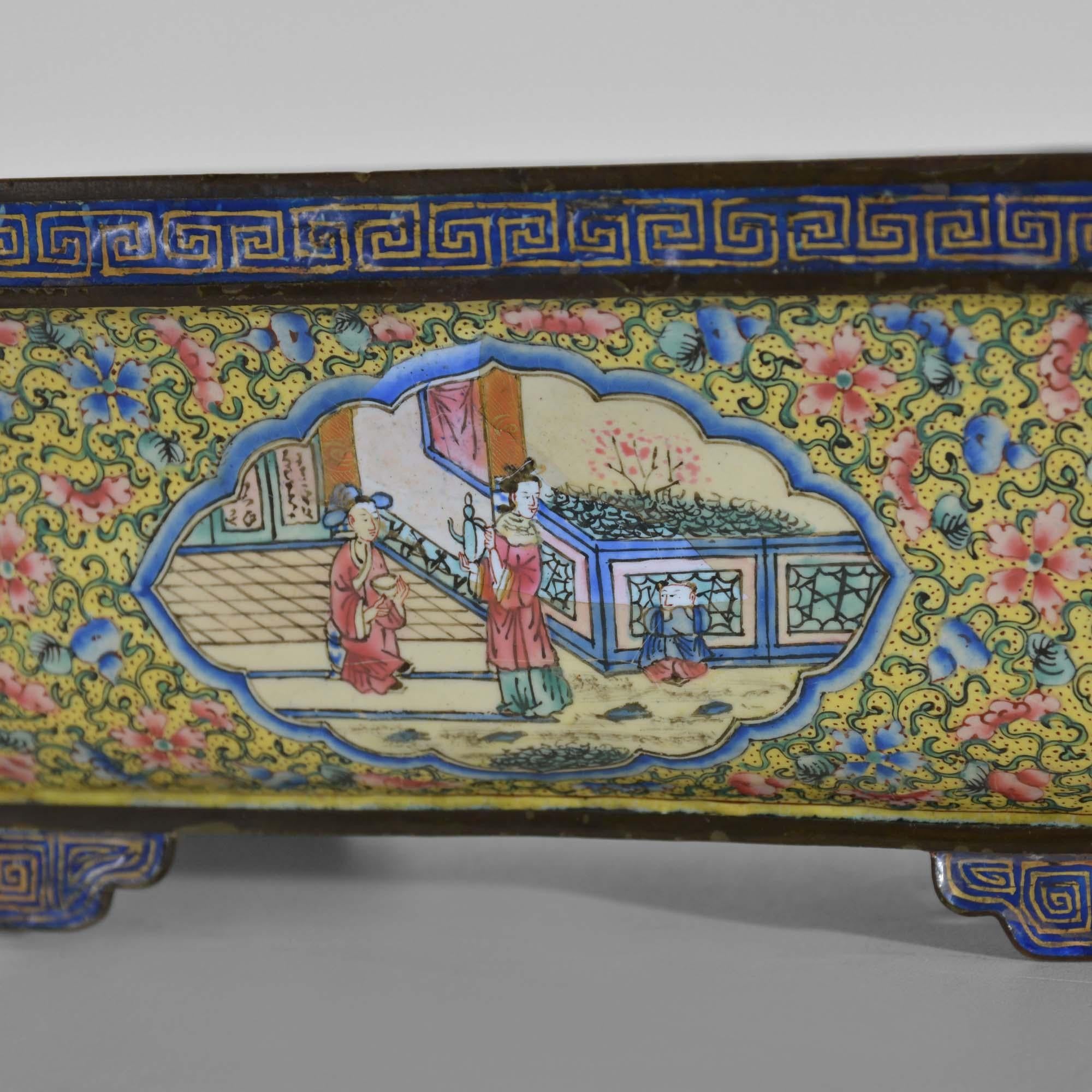 Qianlong Chinese Canton enamel jardinière For Sale 5