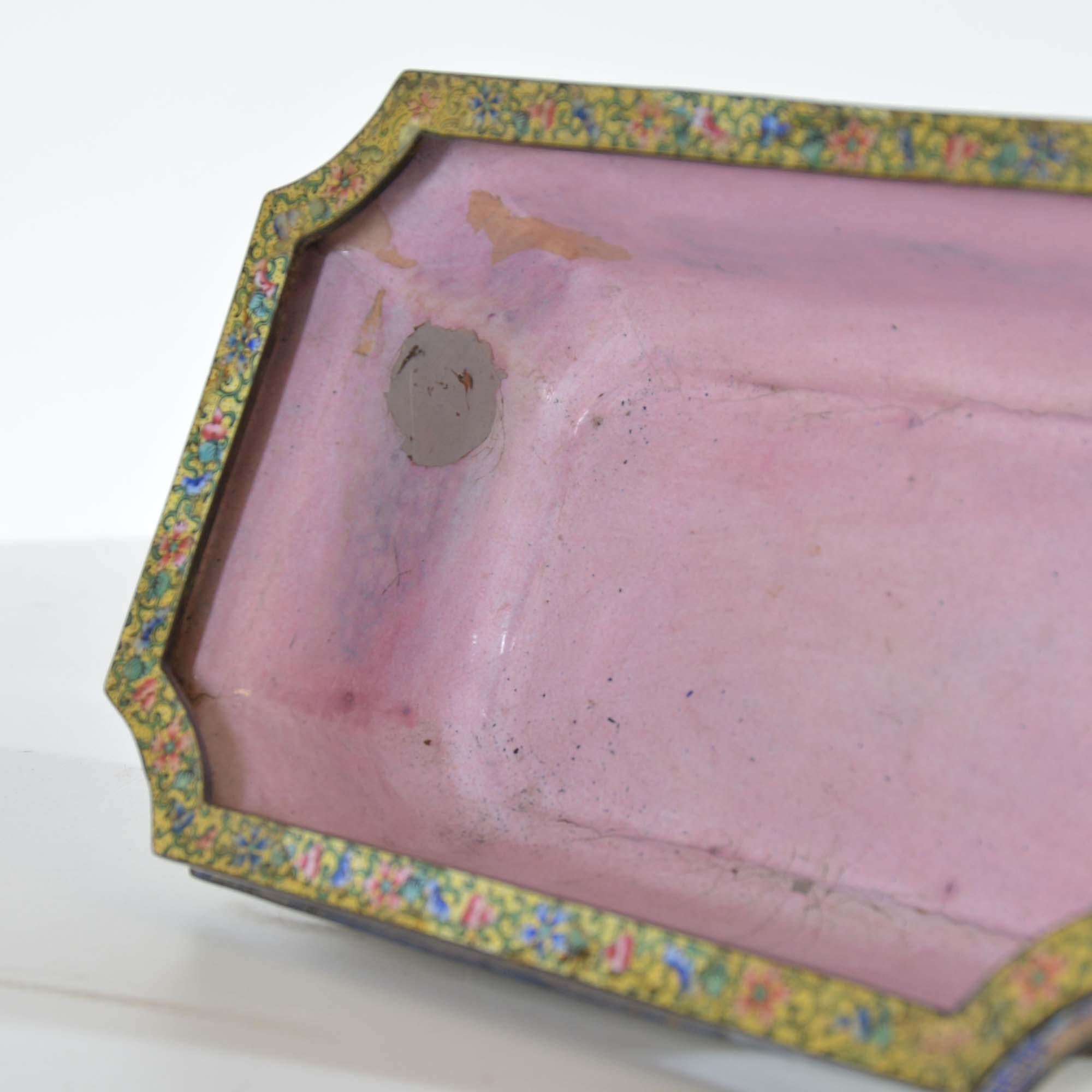 Qianlong Chinese Canton enamel jardinière For Sale 2