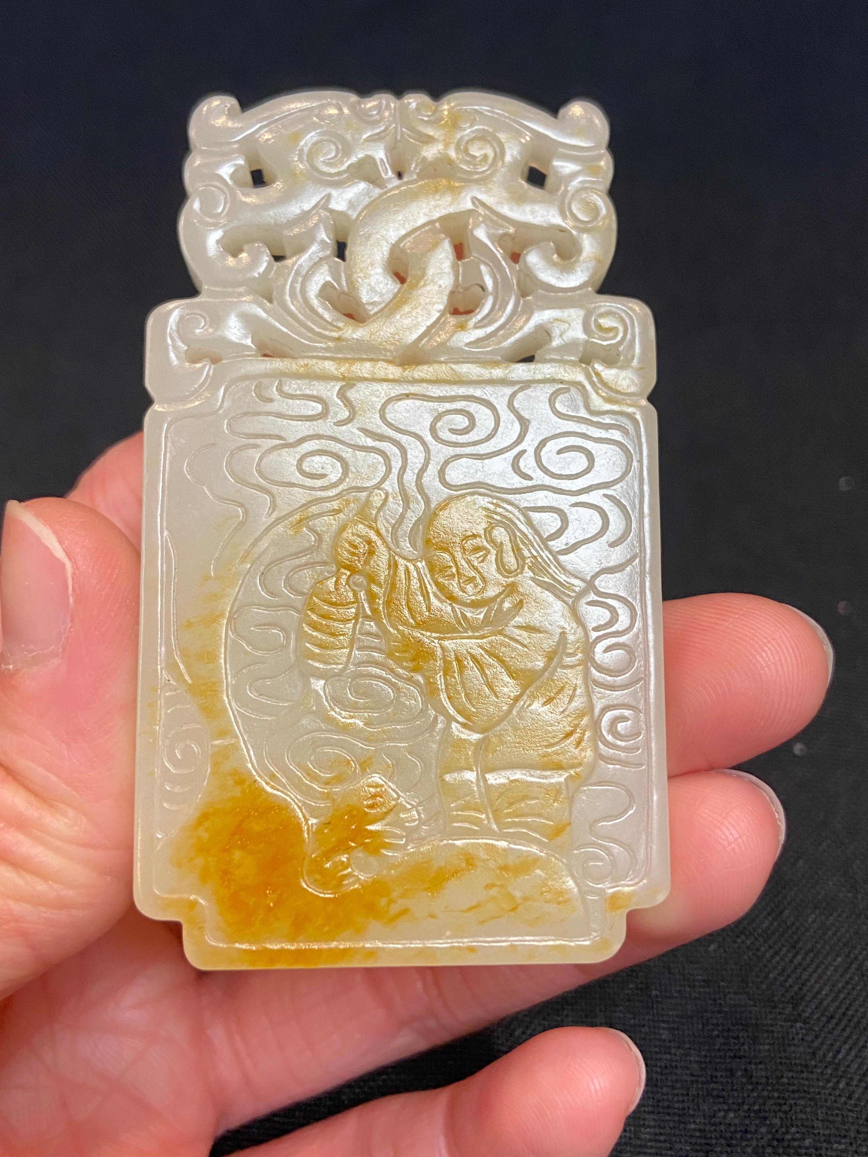 Qing, An antique Chinese Fine carved figural Hetian white jade pendant. ?,?????????
Condition: Shows normal sign of wear and use, No damage or crack. 
Material: Hetian white Jade
Approximate size:L:65.6mm,W:38.6 mm. Thickness: 6mm. Please refer