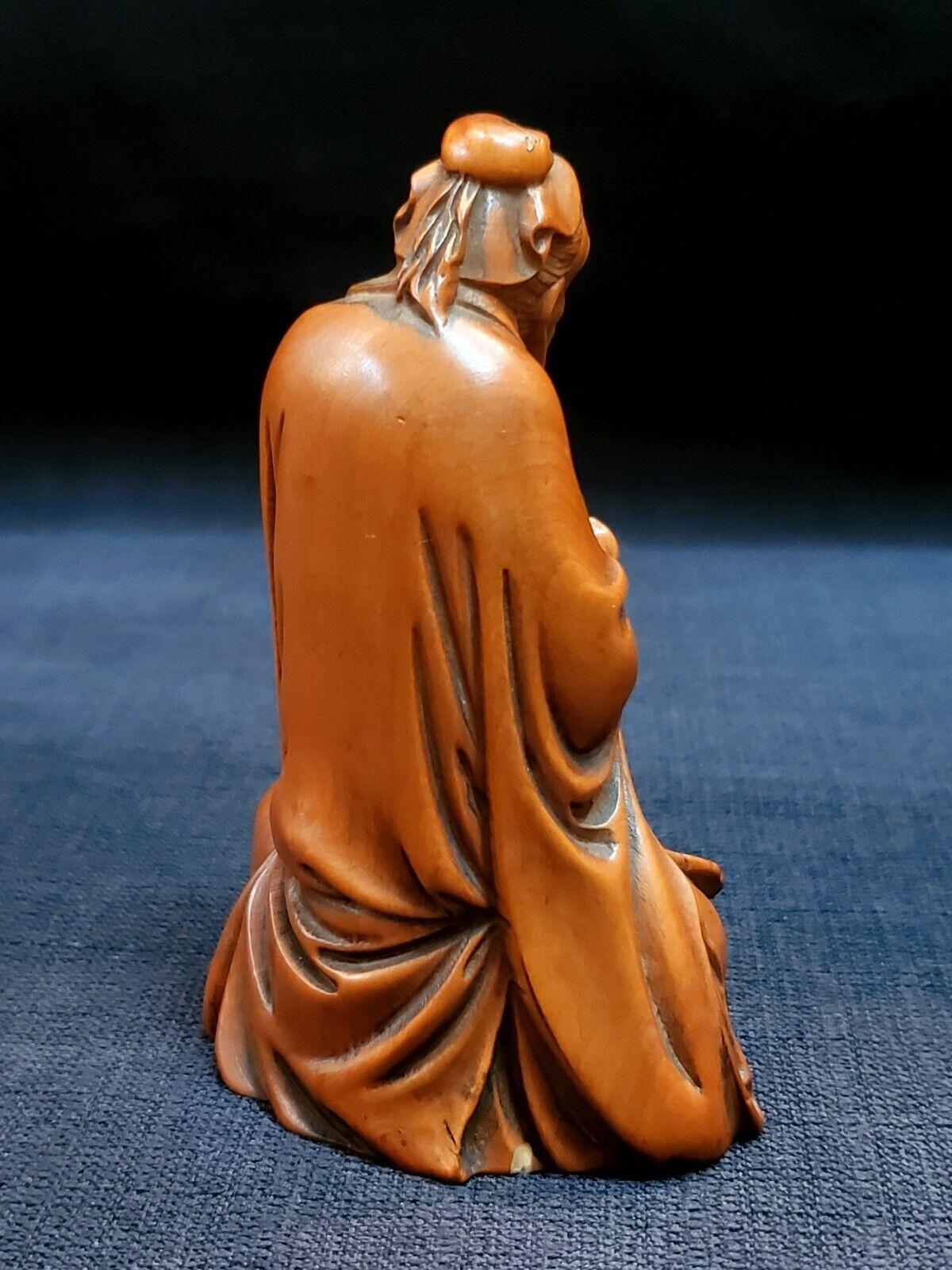 19th Century Qing, an Antique Delicate Fine Hand Carved Boxwood Old Scholar Figure Statue For Sale