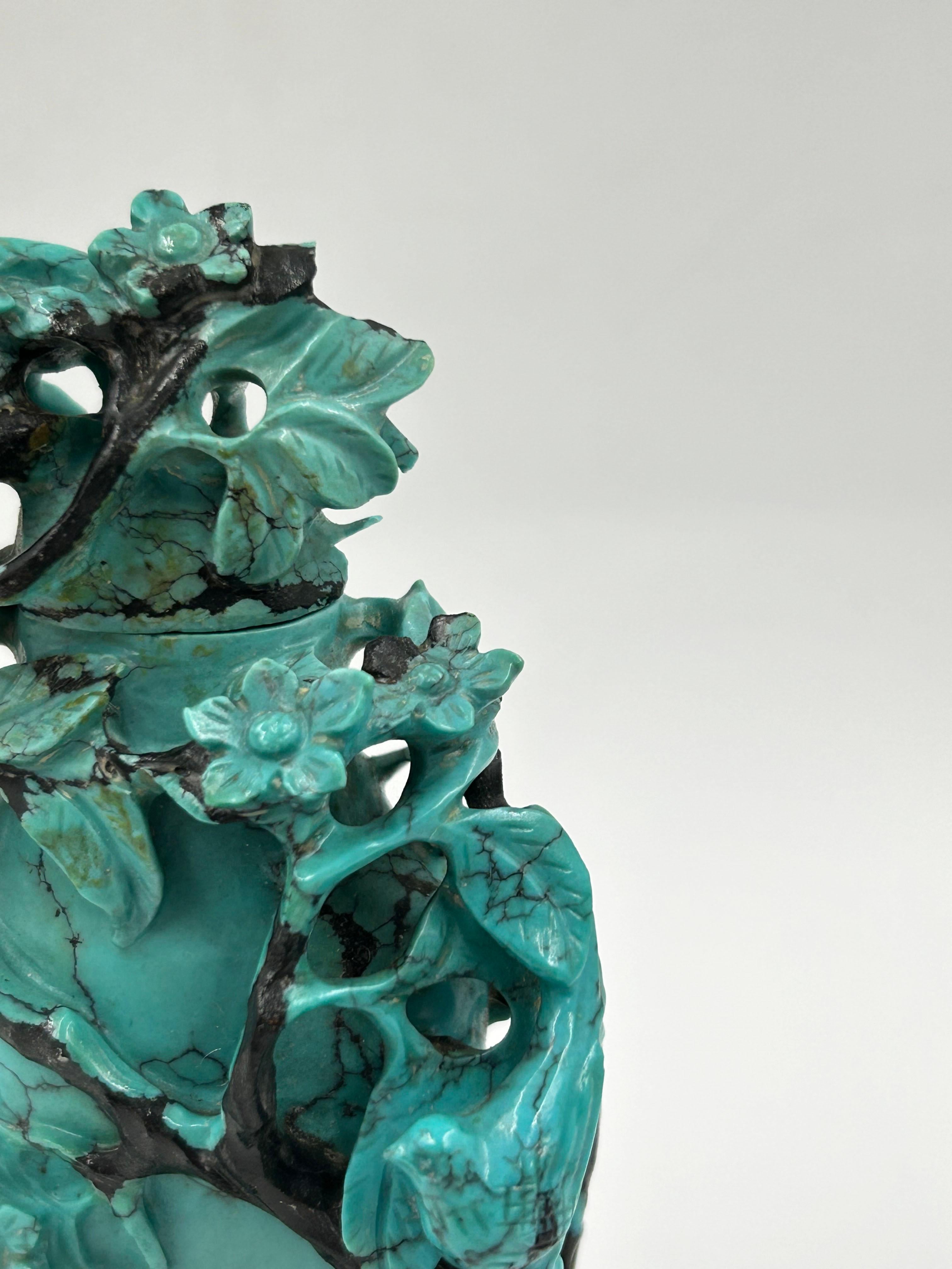Bouteille à priser en turquoise sculptée Qing Bon état - En vente à Autonomous City Buenos Aires, CABA