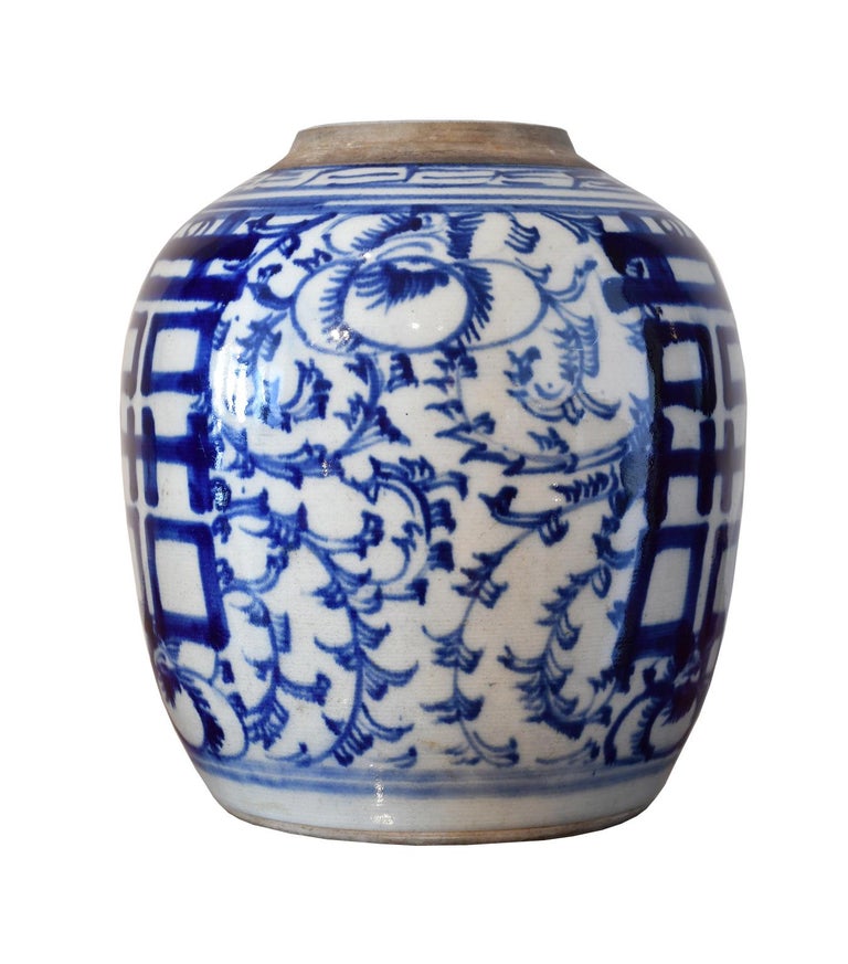 Qing Chinese Porcelain Blue And White Shuang Xi Jar With Double Hiness Qing Chinese Porcelain Blue And White Shuang Xi Jar With Double Hiness