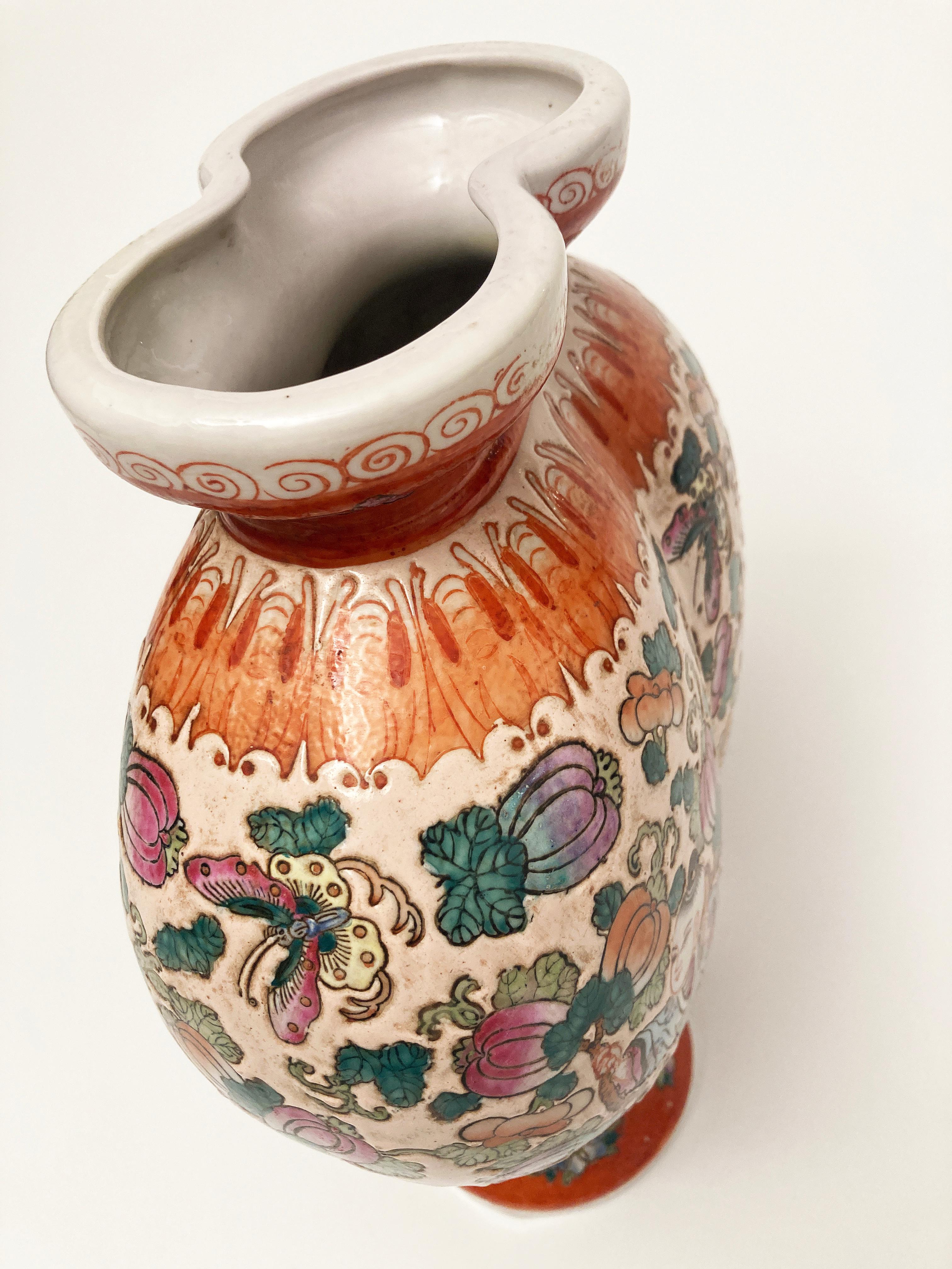 Qing Ching Dynasty 1821-1850 Porzellan Emaille Doppelmund Chinesische Vase im Angebot 5