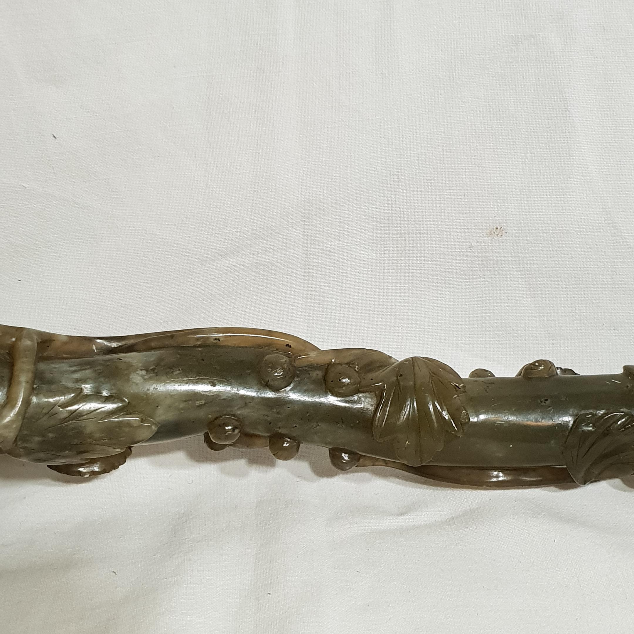 Qing Dynasty Chinese Green Jade Ruyi Scepter, 1900s For Sale 7