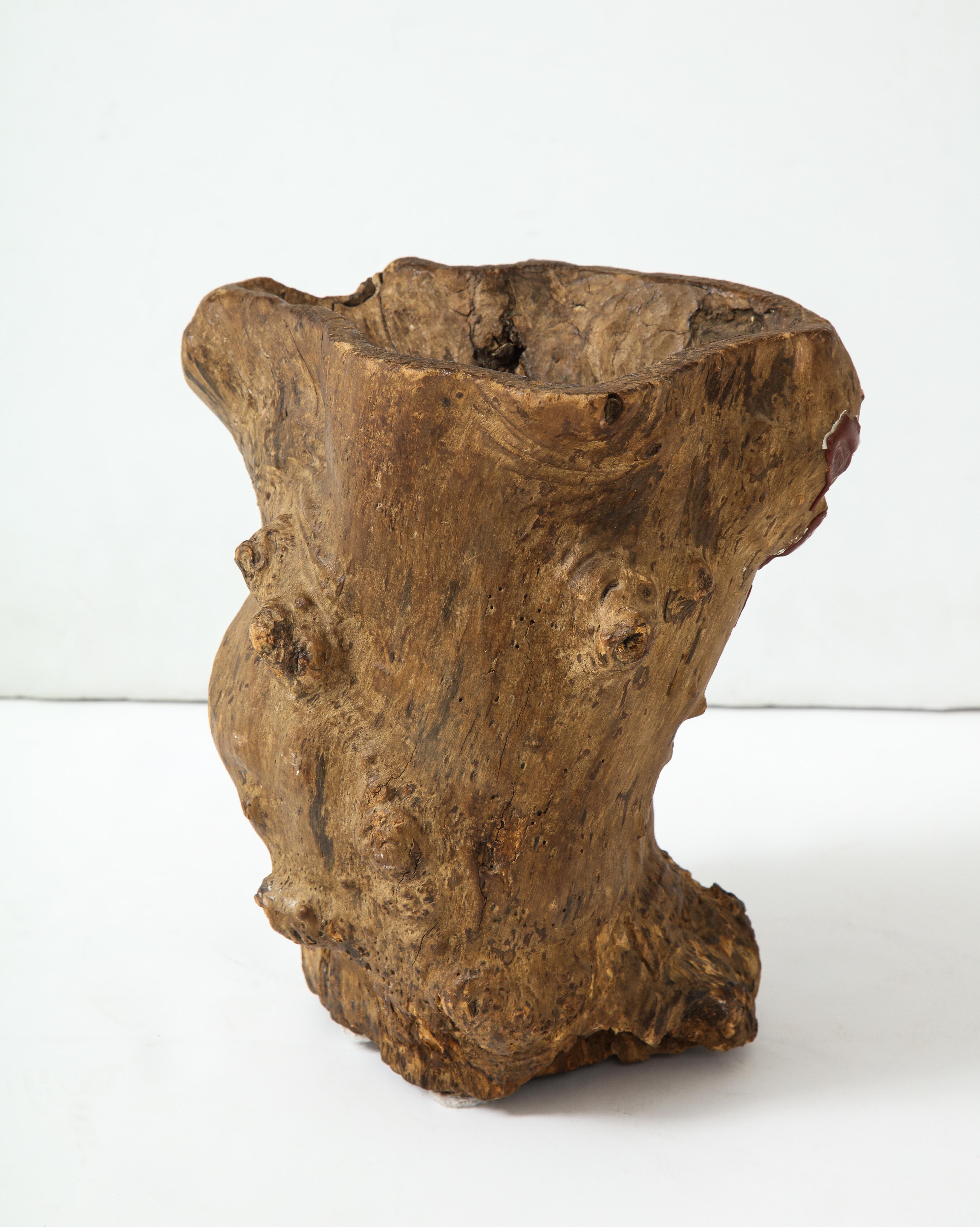 Legno Vaso in radica della dinastia Qing 'Scholars Pot', Cina in vendita