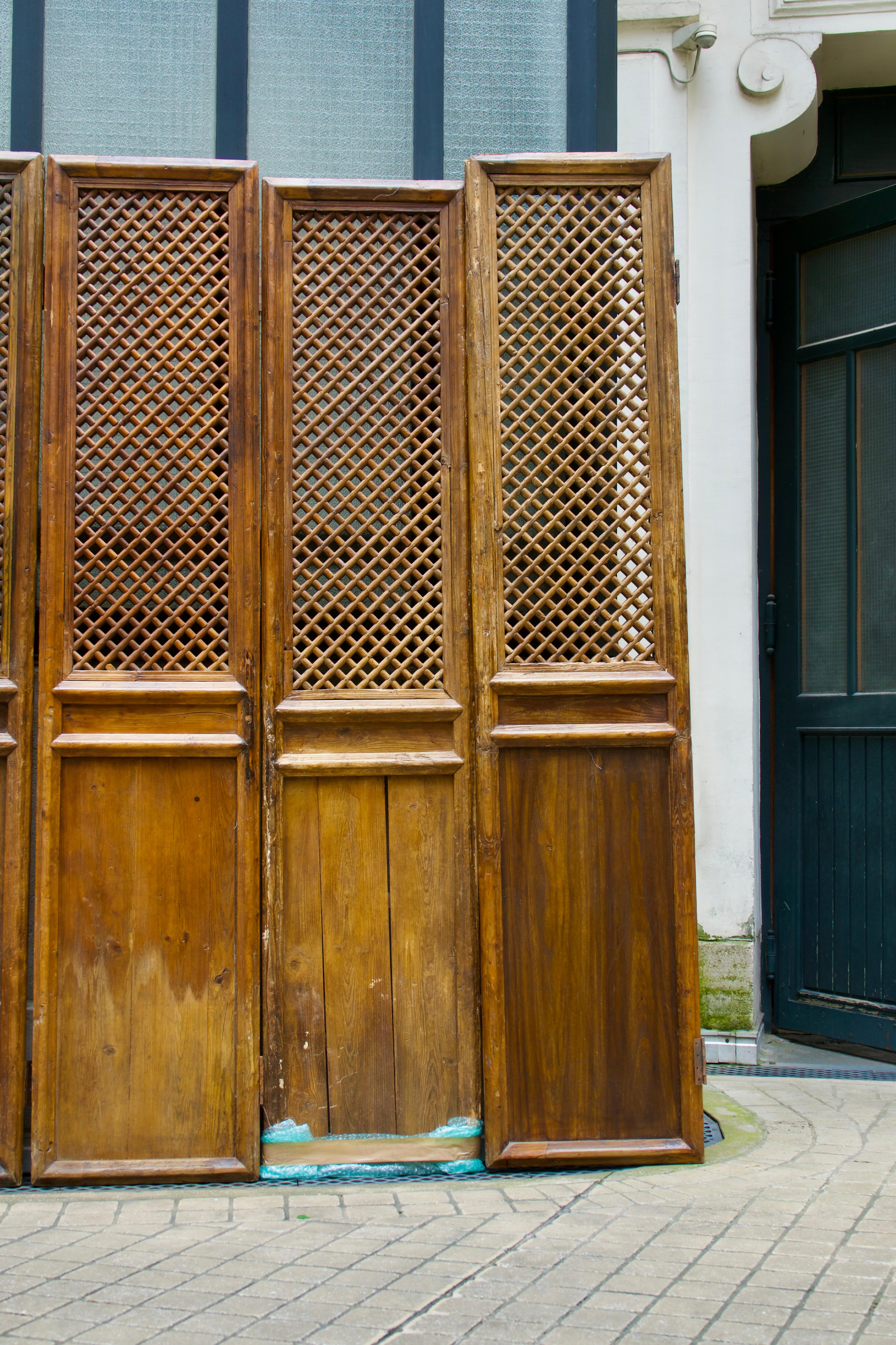 Qing Dynasty (1644 - 1912), Four Claustra Sliding Doors, China 19th/20th Century In Fair Condition In PARIS, FR