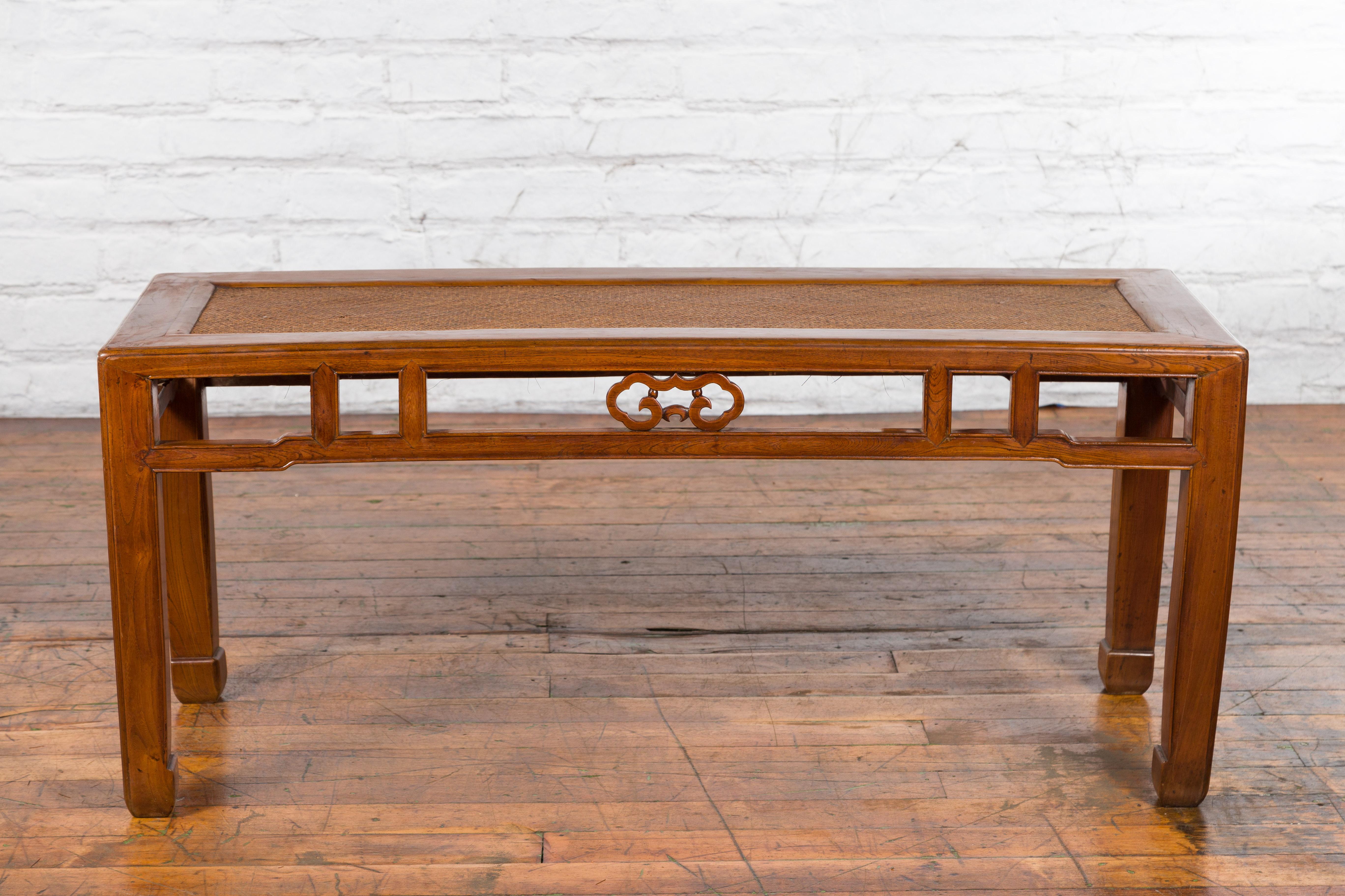 Qing Dynasty 19th Century Chinese Coffee Table with Rattan Top and Carved Apron For Sale 11