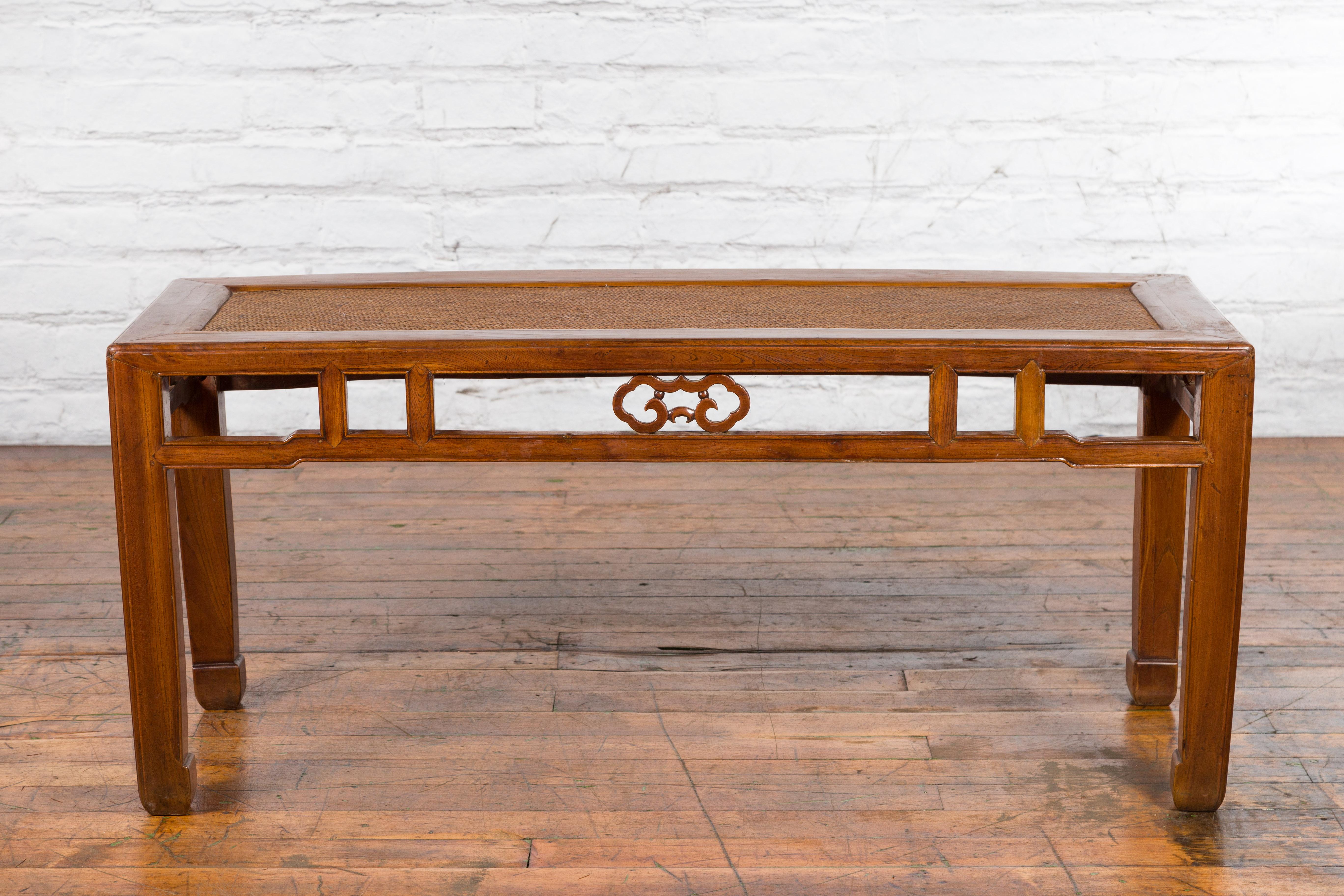 Qing Dynasty 19th Century Chinese Coffee Table with Rattan Top and Carved Apron For Sale 14