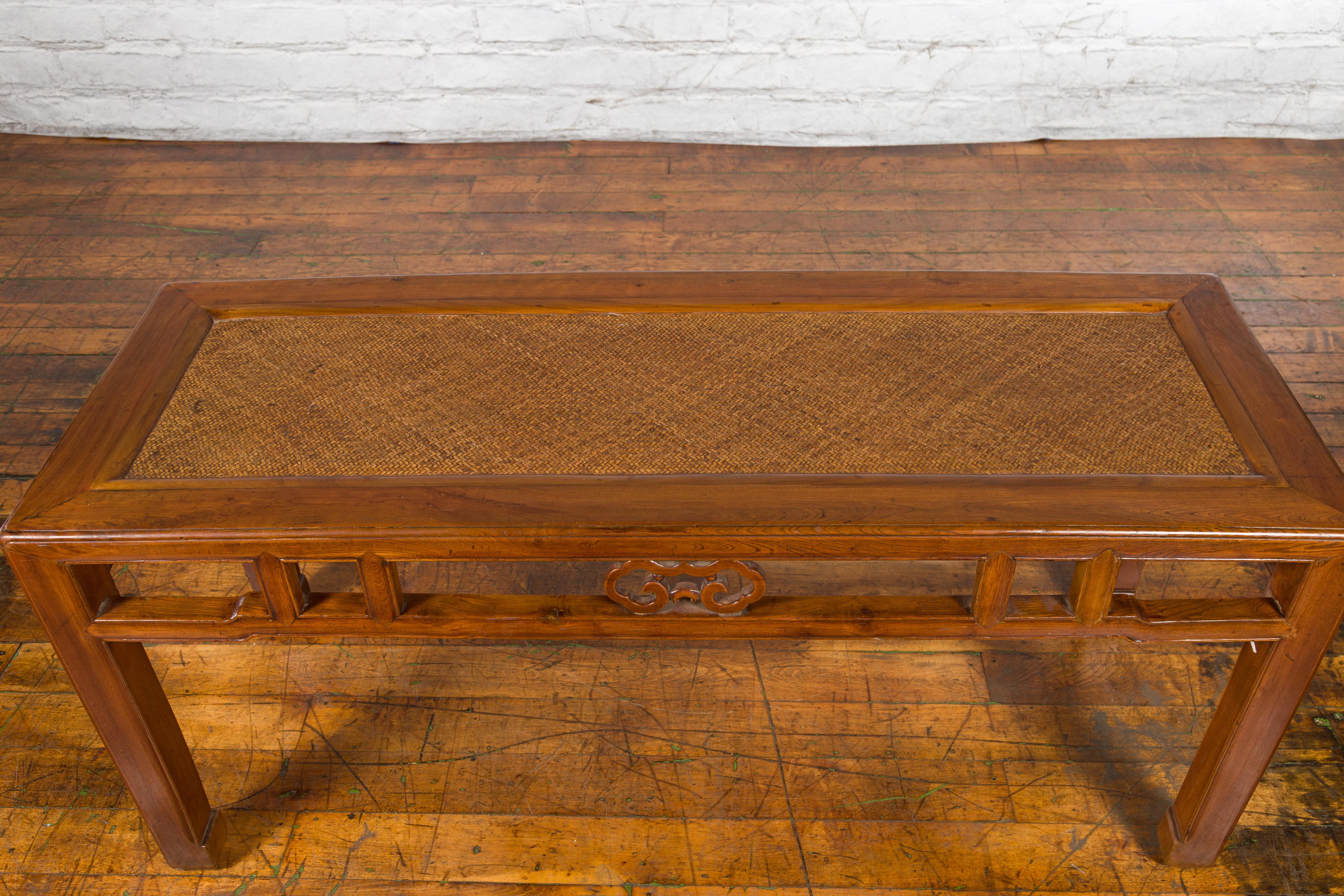 Qing Dynasty 19th Century Chinese Coffee Table with Rattan Top and Carved Apron For Sale 6