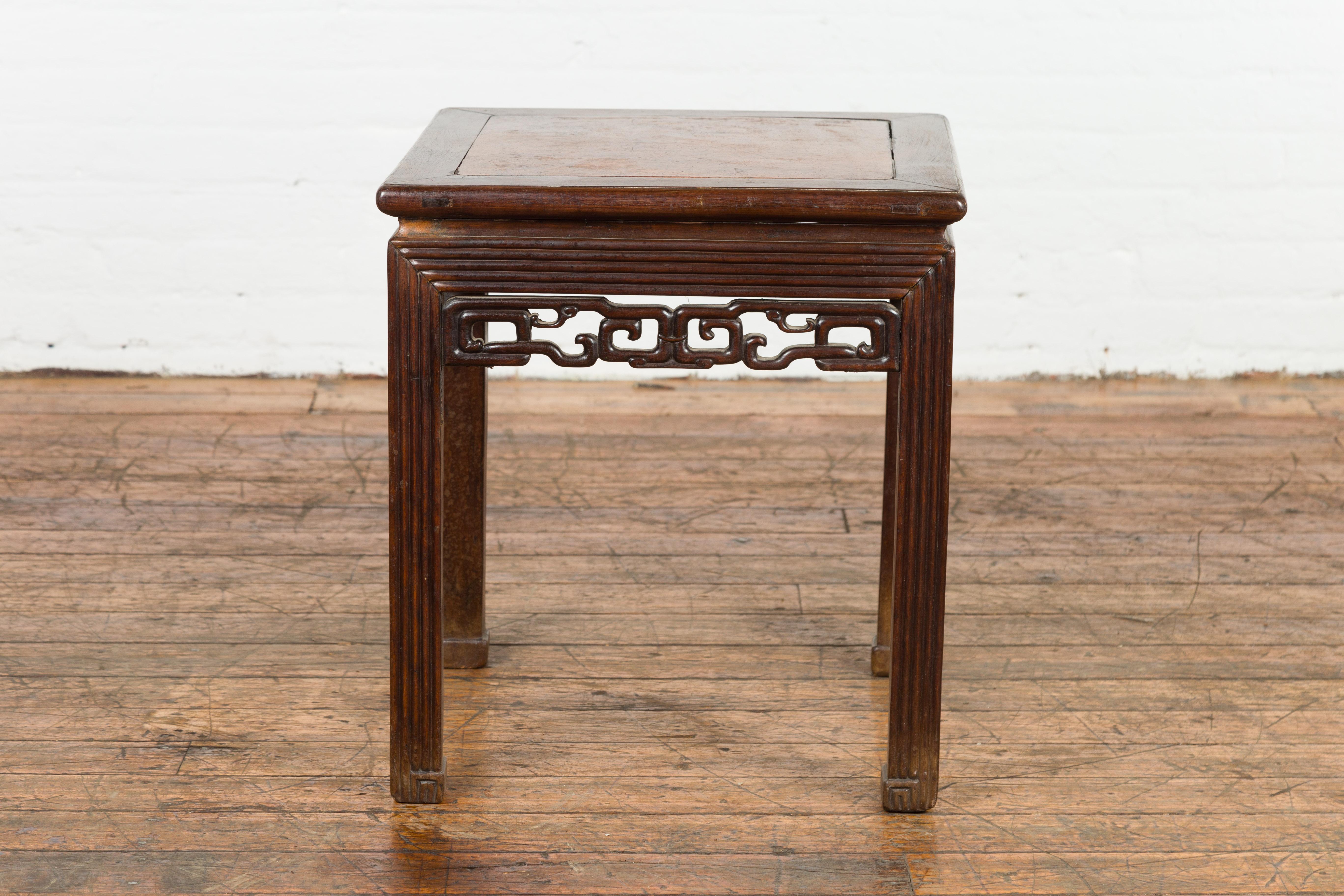 Table d'appoint carrée ancienne en vente 6