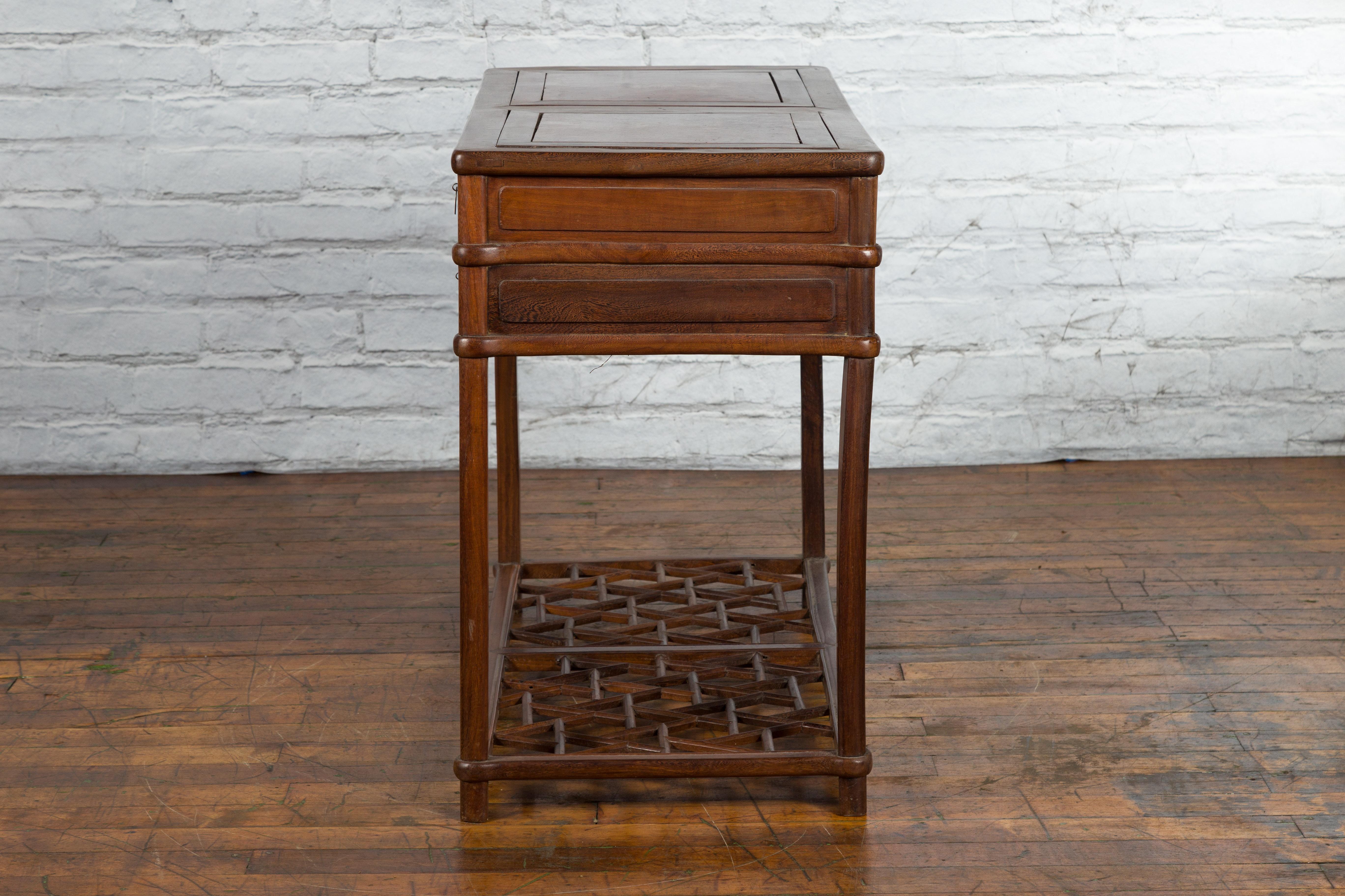 Qing Dynasty 19th Century Desk with Burlwood Top, Drawers and Cracked Ice Shelf For Sale 7