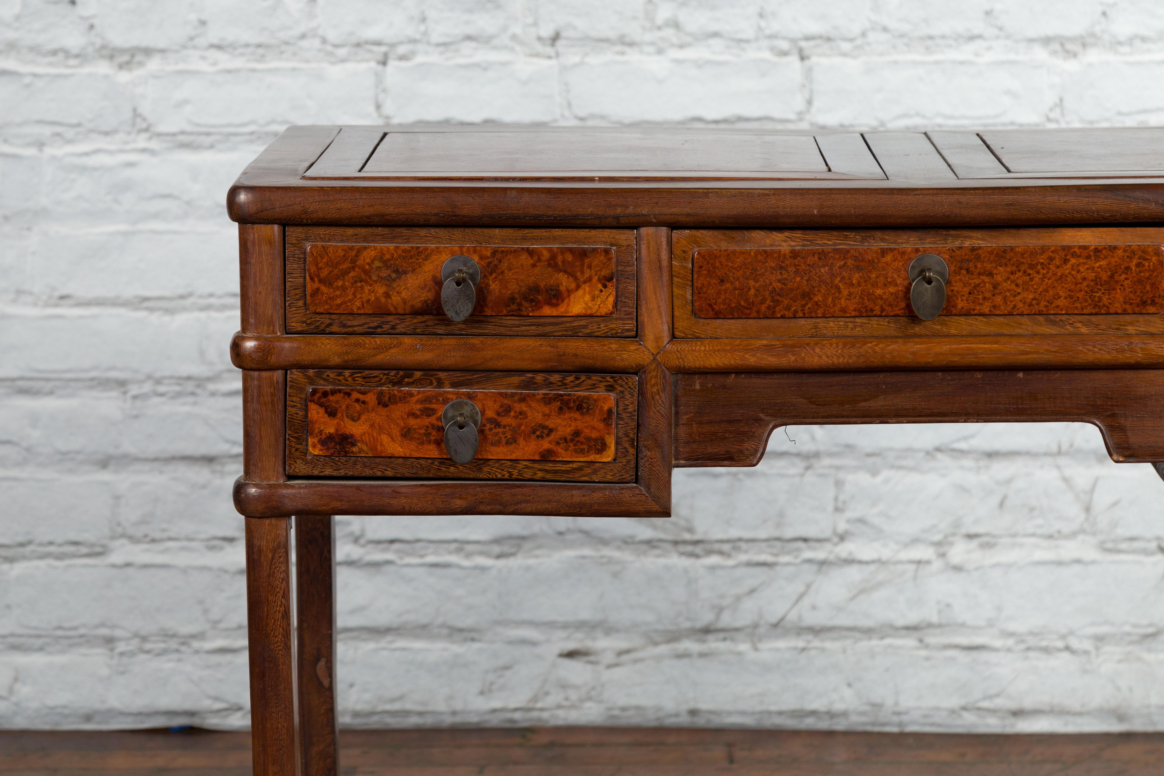 Qing Dynasty 19th Century Desk with Burlwood Top, Drawers and Cracked Ice Shelf In Good Condition For Sale In Yonkers, NY