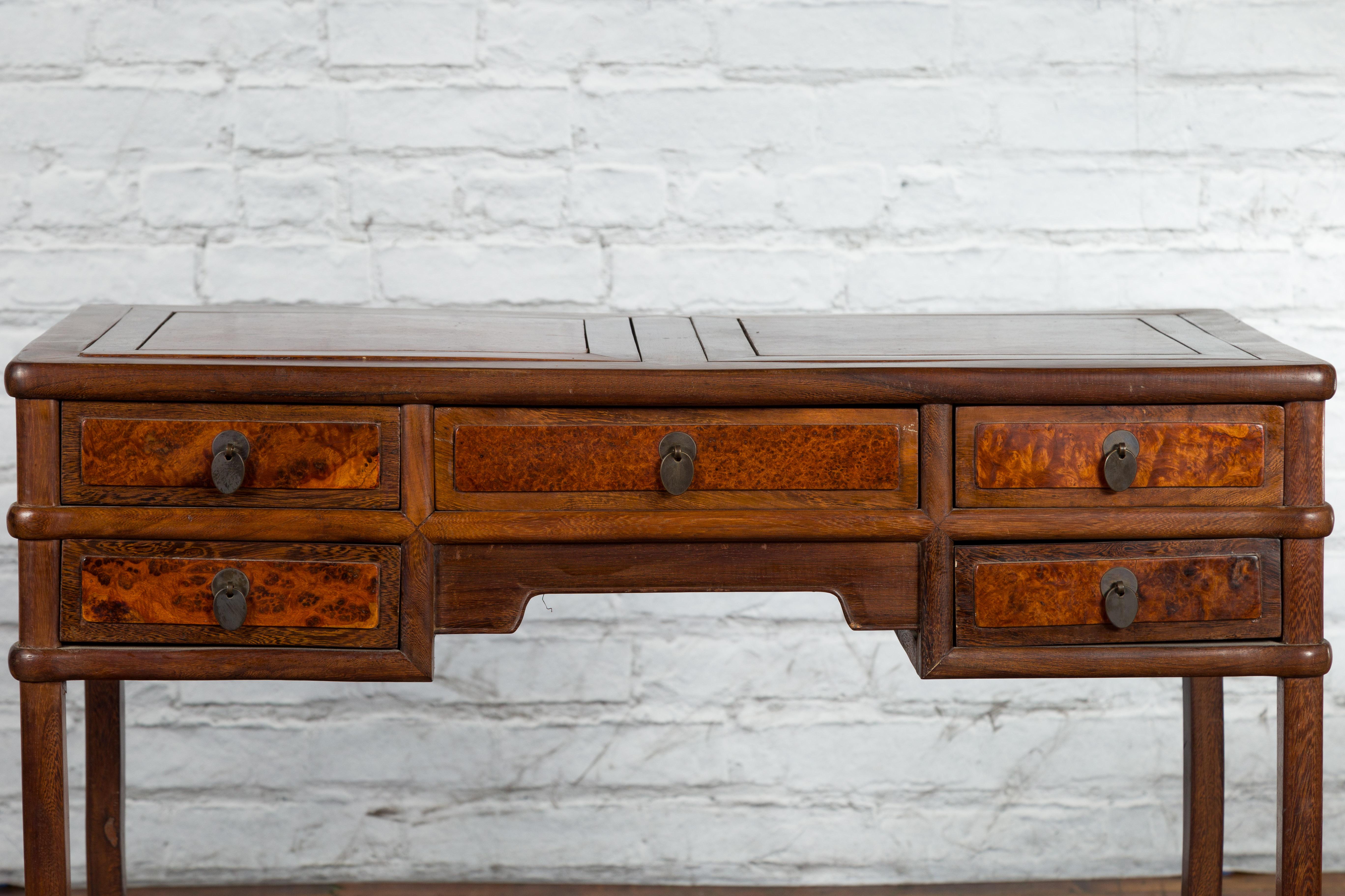 Qing Dynasty 19th Century Desk with Burlwood Top, Drawers and Cracked Ice Shelf For Sale 1